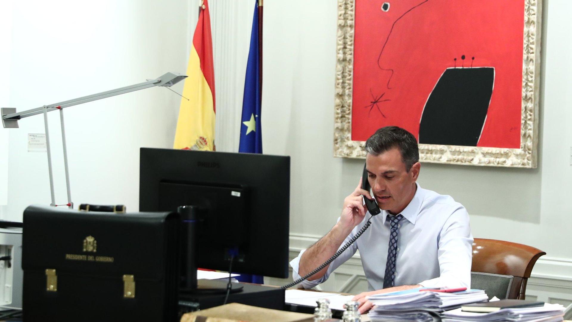 Imagen de Pedro Sánchez en su despacho.