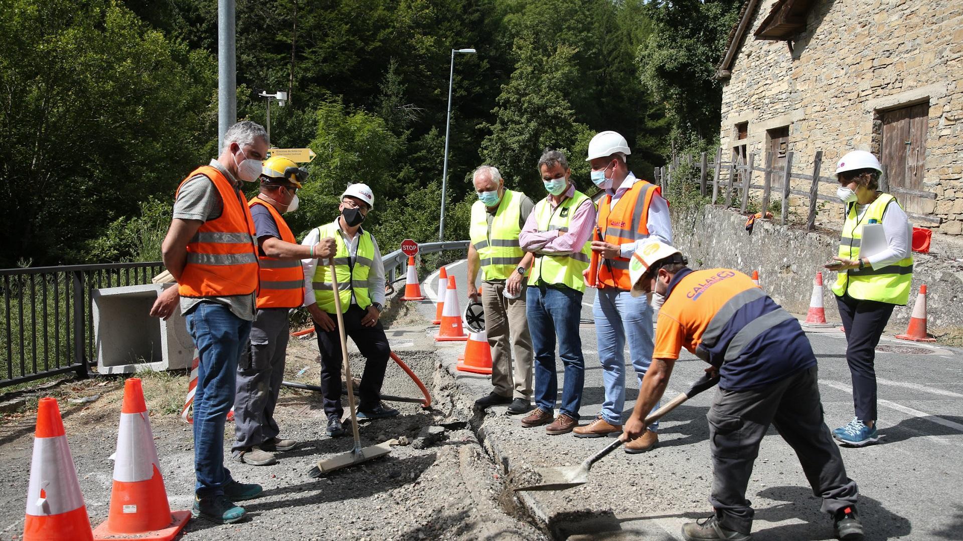 Obras de canalización para la fibra óptica en Uztárroz