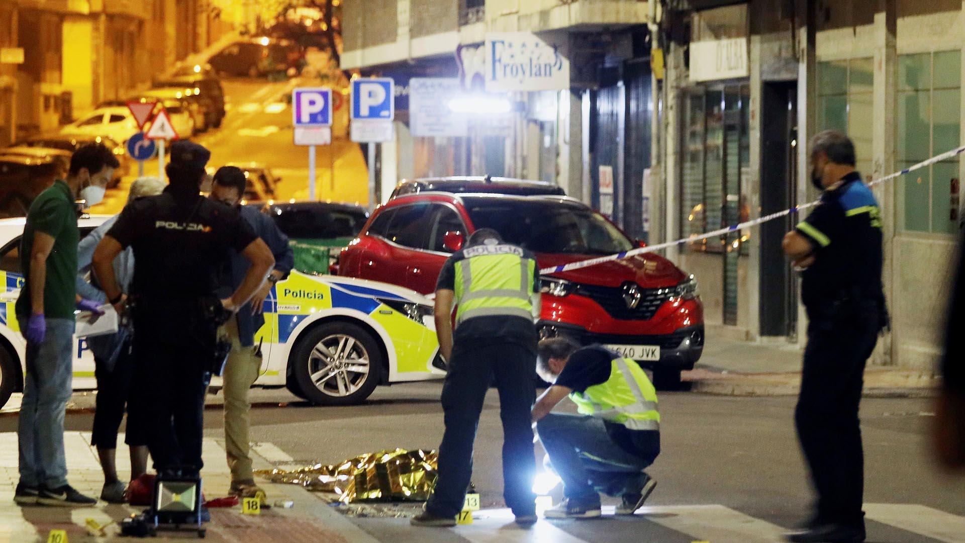 Agentes de diversos cuerpos de Policía, en el lugar de los hechos