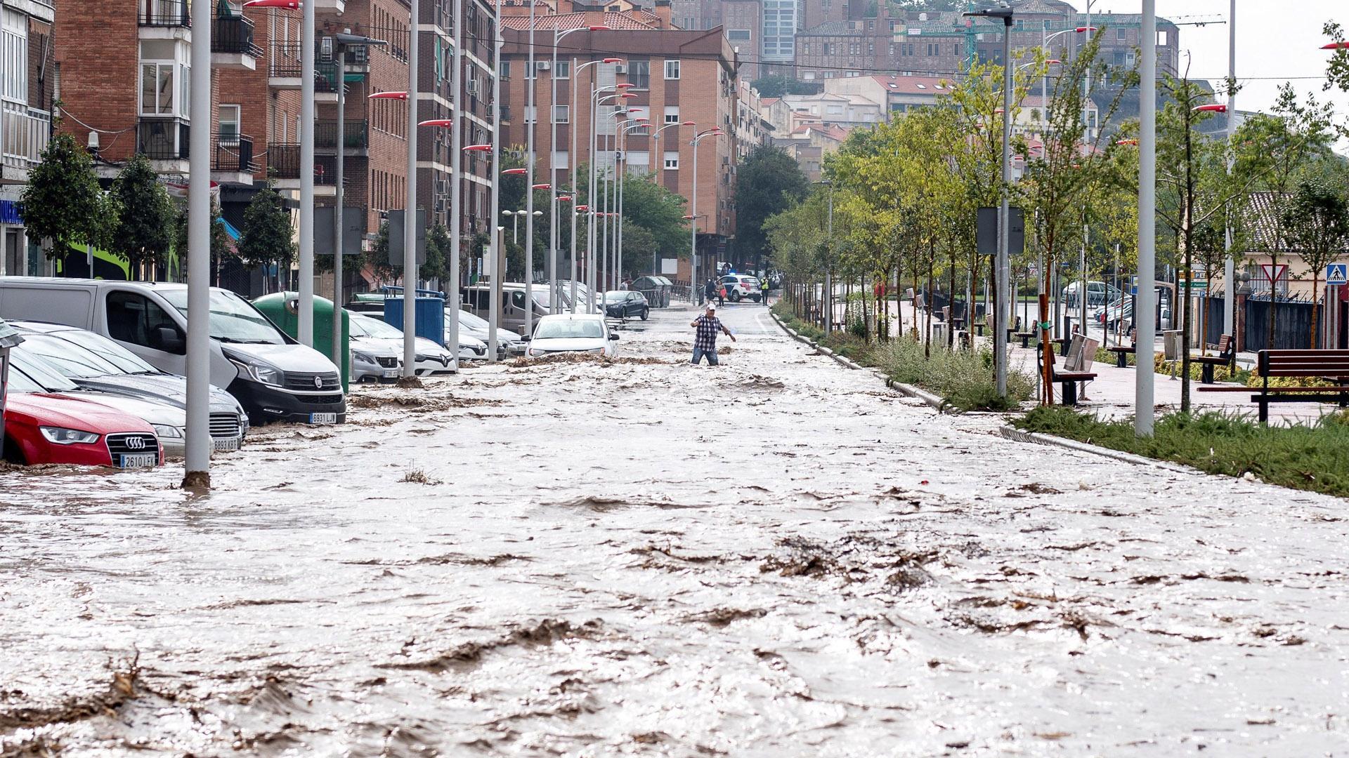 Vista del paseo de La Rosa, inundado en Toledo