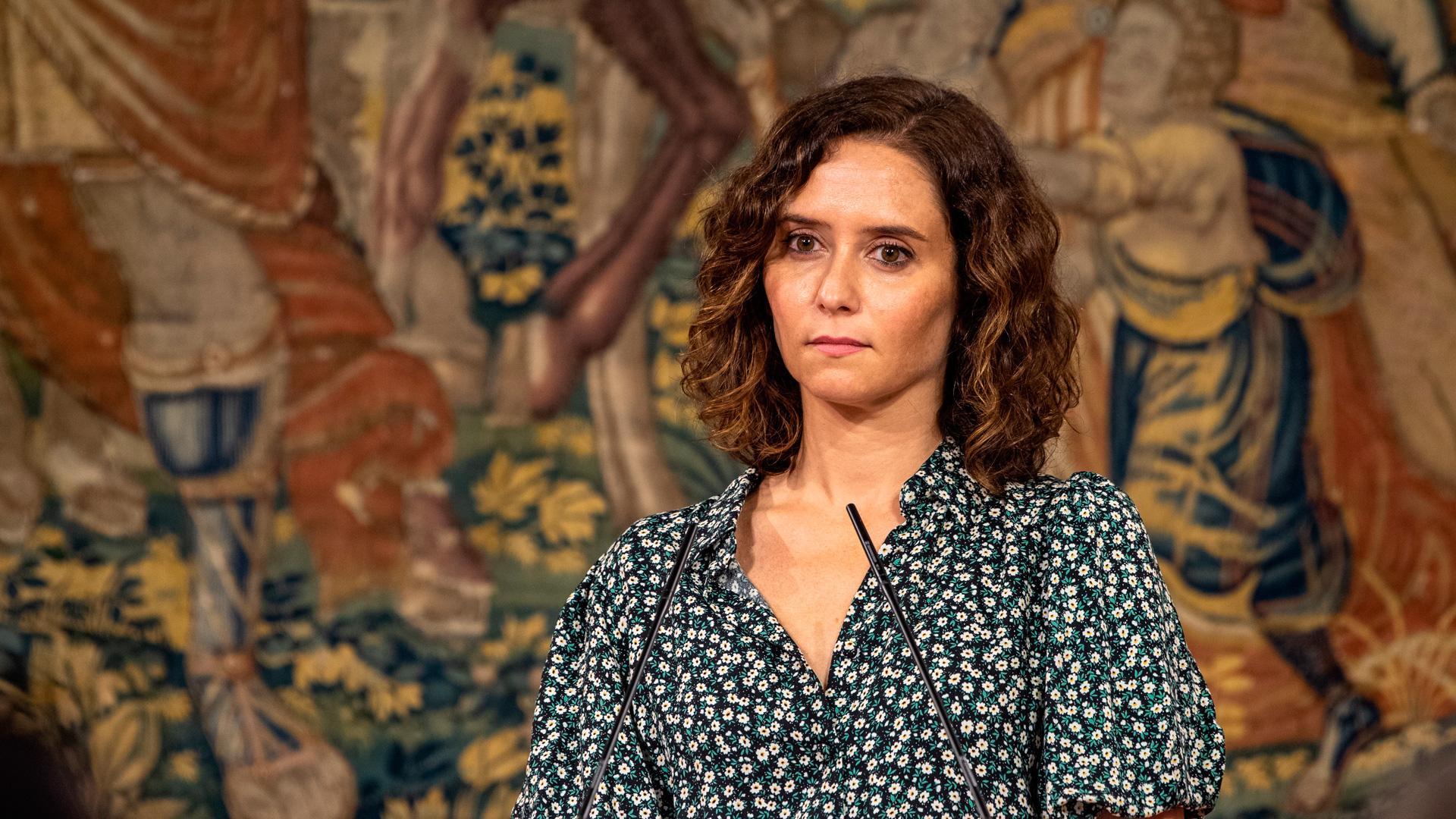 La presidenta de la Comunidad de Madrid, Isabel Díaz Ayuso, en rueda de prensa.