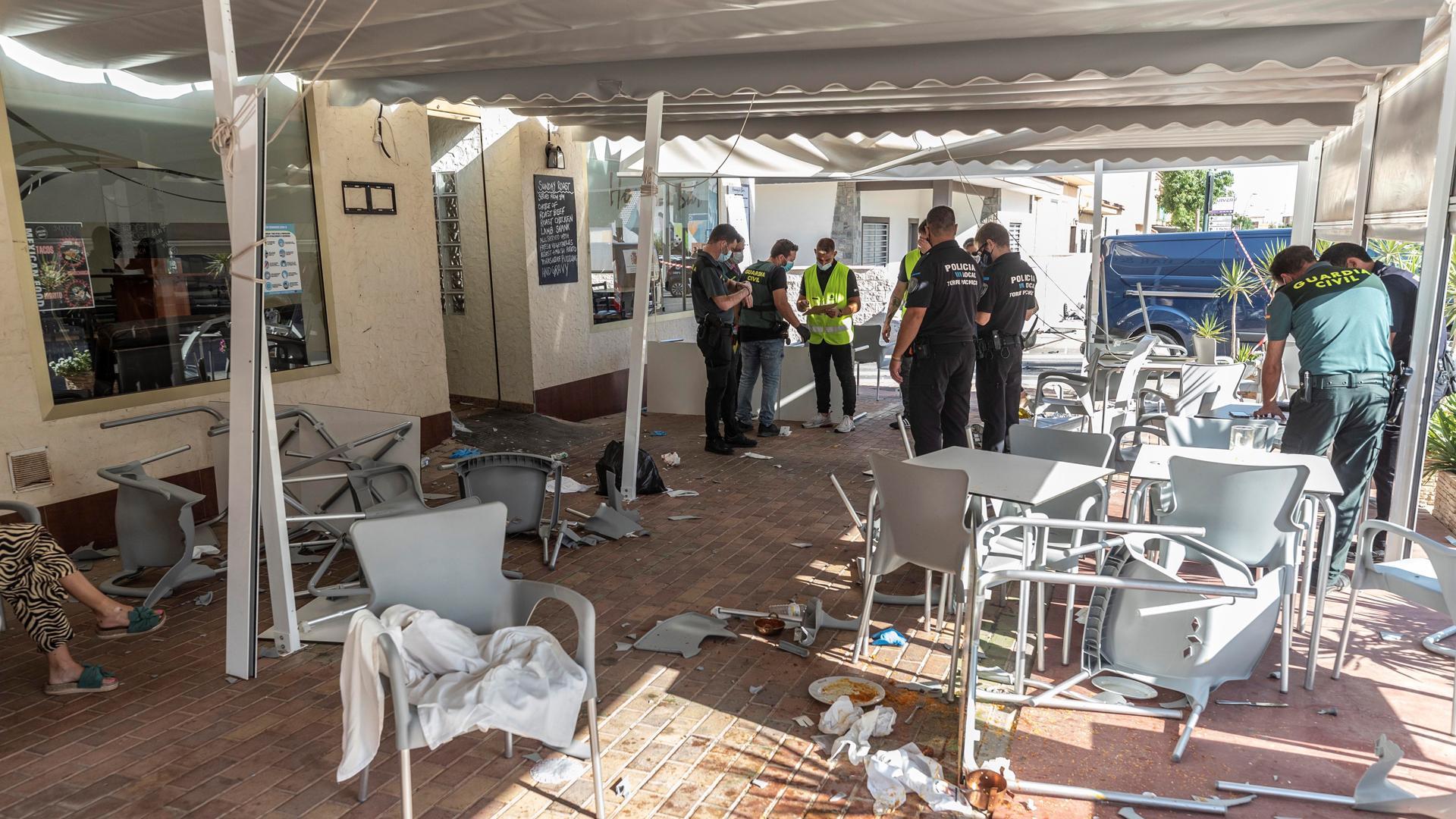 Estado en el que quedó la terraza tras el siniestro en Torre Pacheco