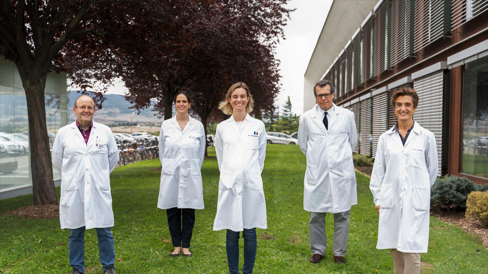 Los doctores Jesús Urman, María Rullán, María Arechederra, Matías Ávila y Carmen Berasain, investigadores del CIMA y del CHN