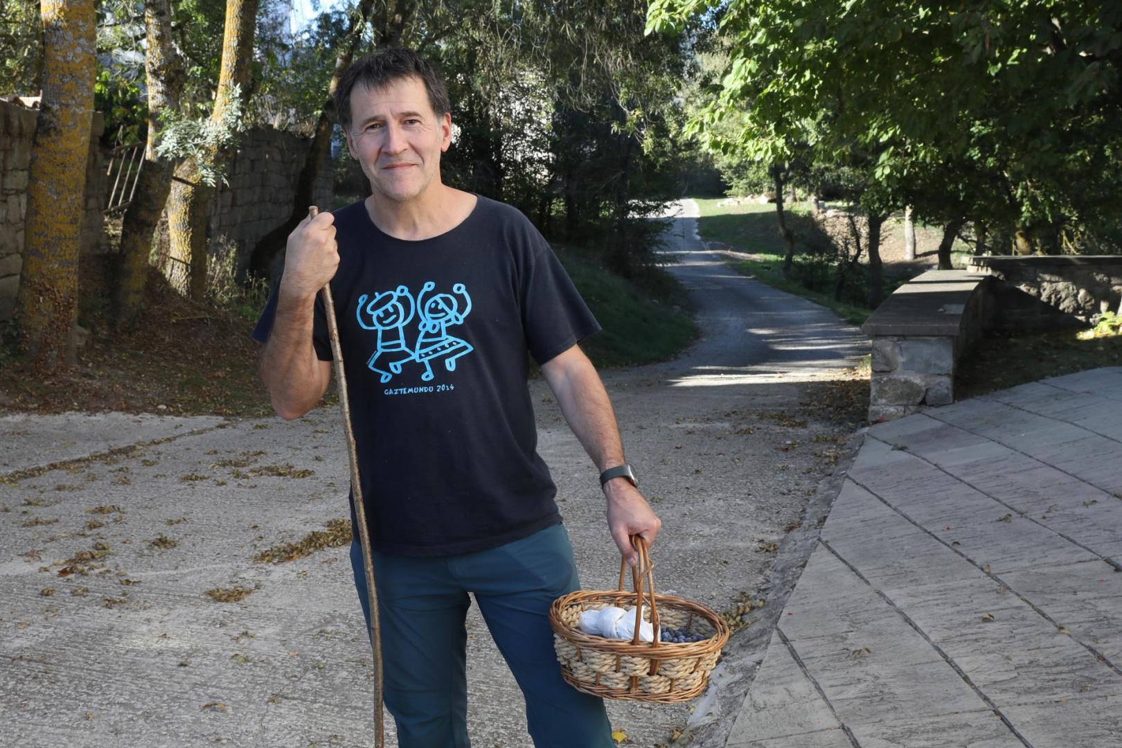 Patxi Laborda no vive en Lizoáin, pero pasa muchos días allí, también el lunes.