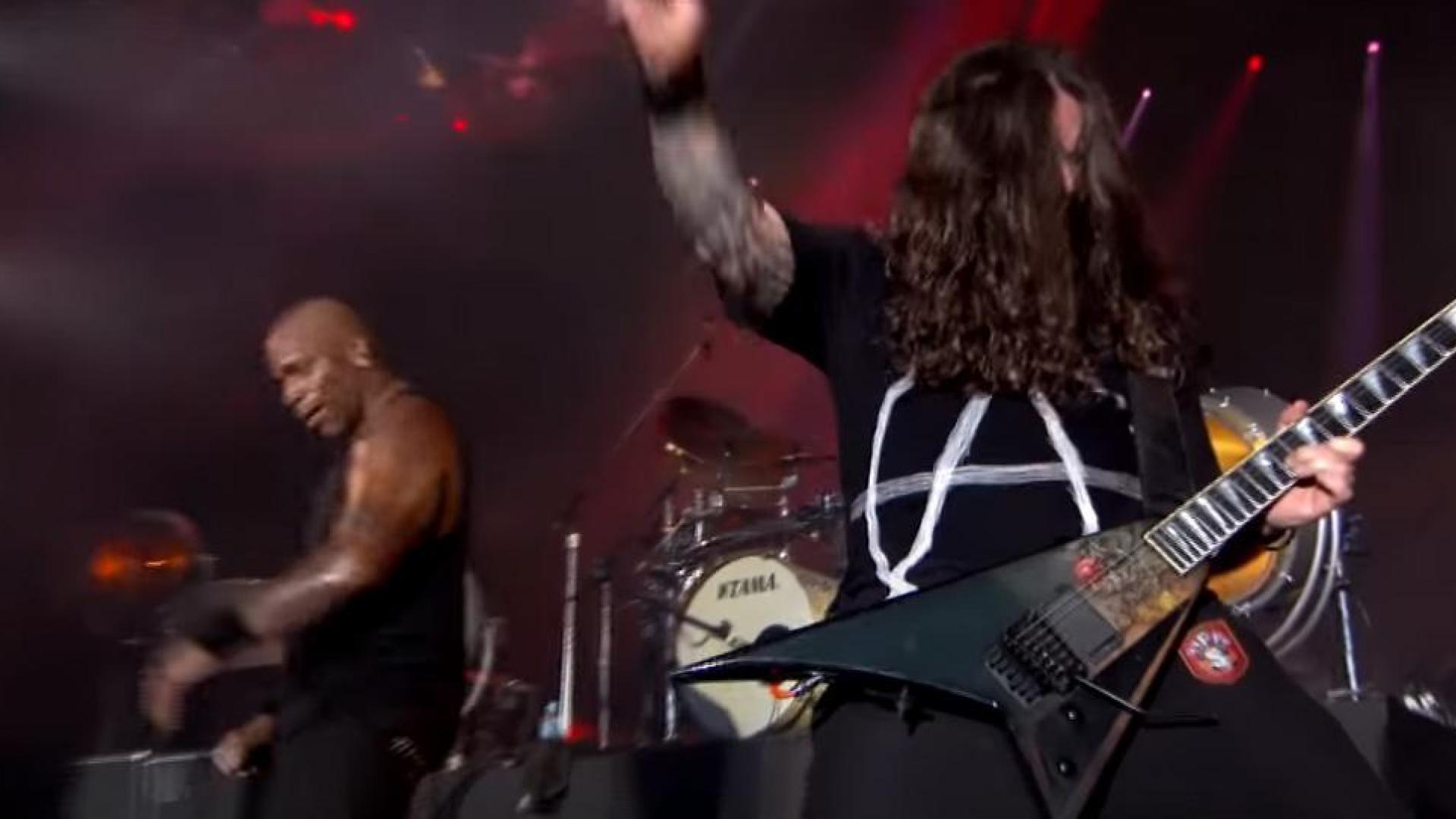 Imagen del vídeo de 'Isolation', de Sepultura