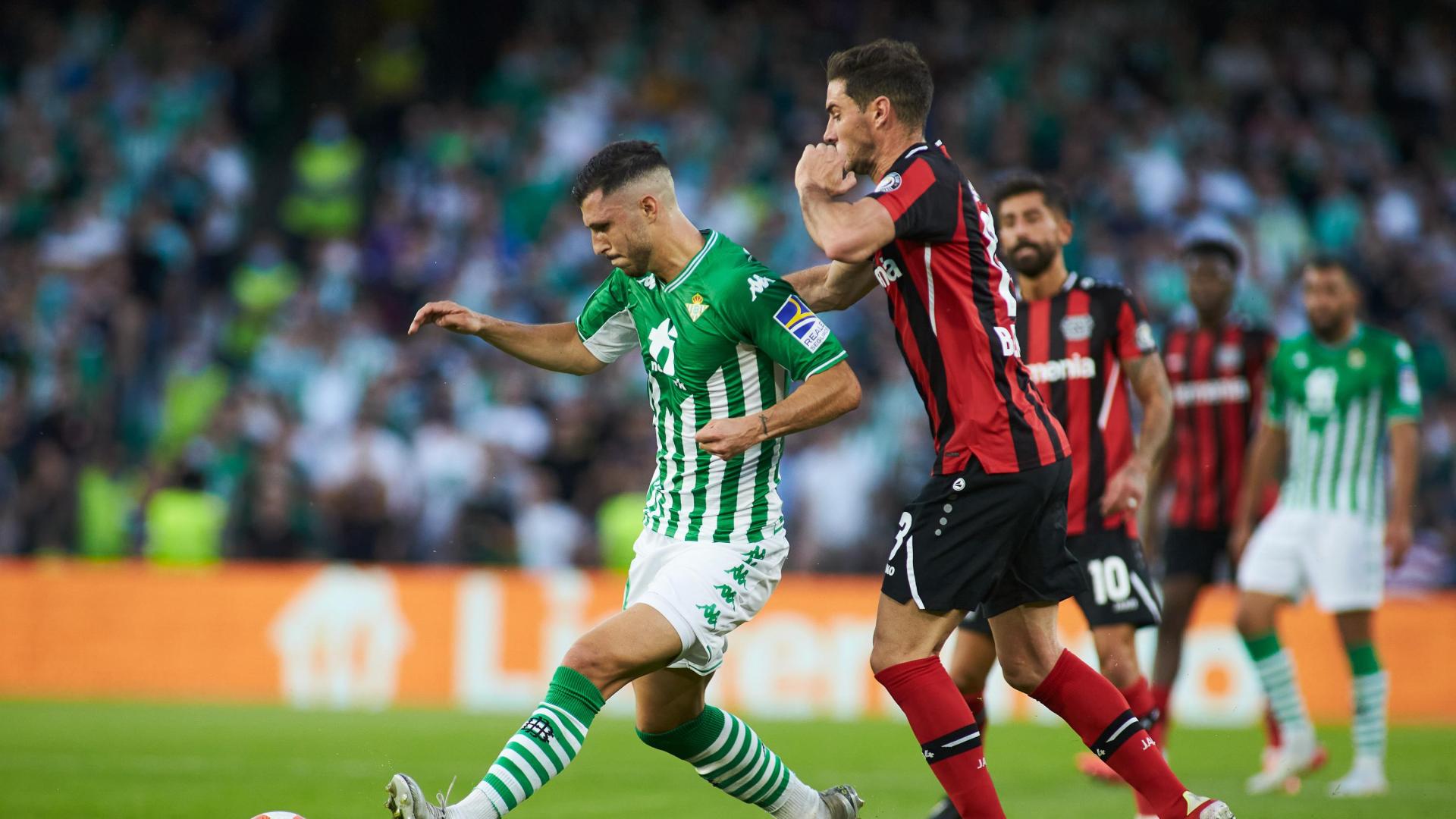 Real Betis contra el Bayer Leverkusen
