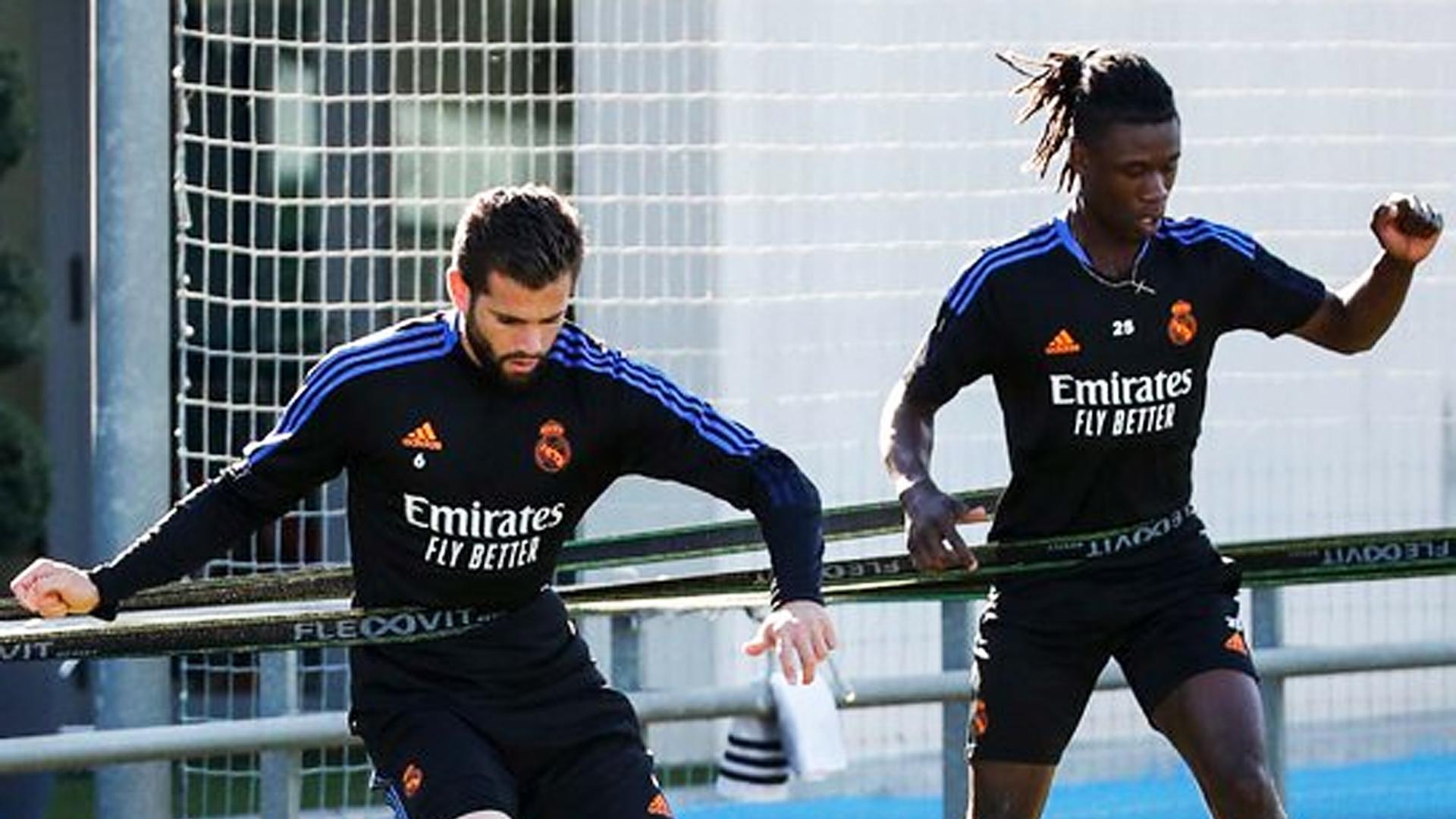 Nacho y Camavigna se ejercitan en Valdebebas este lunes