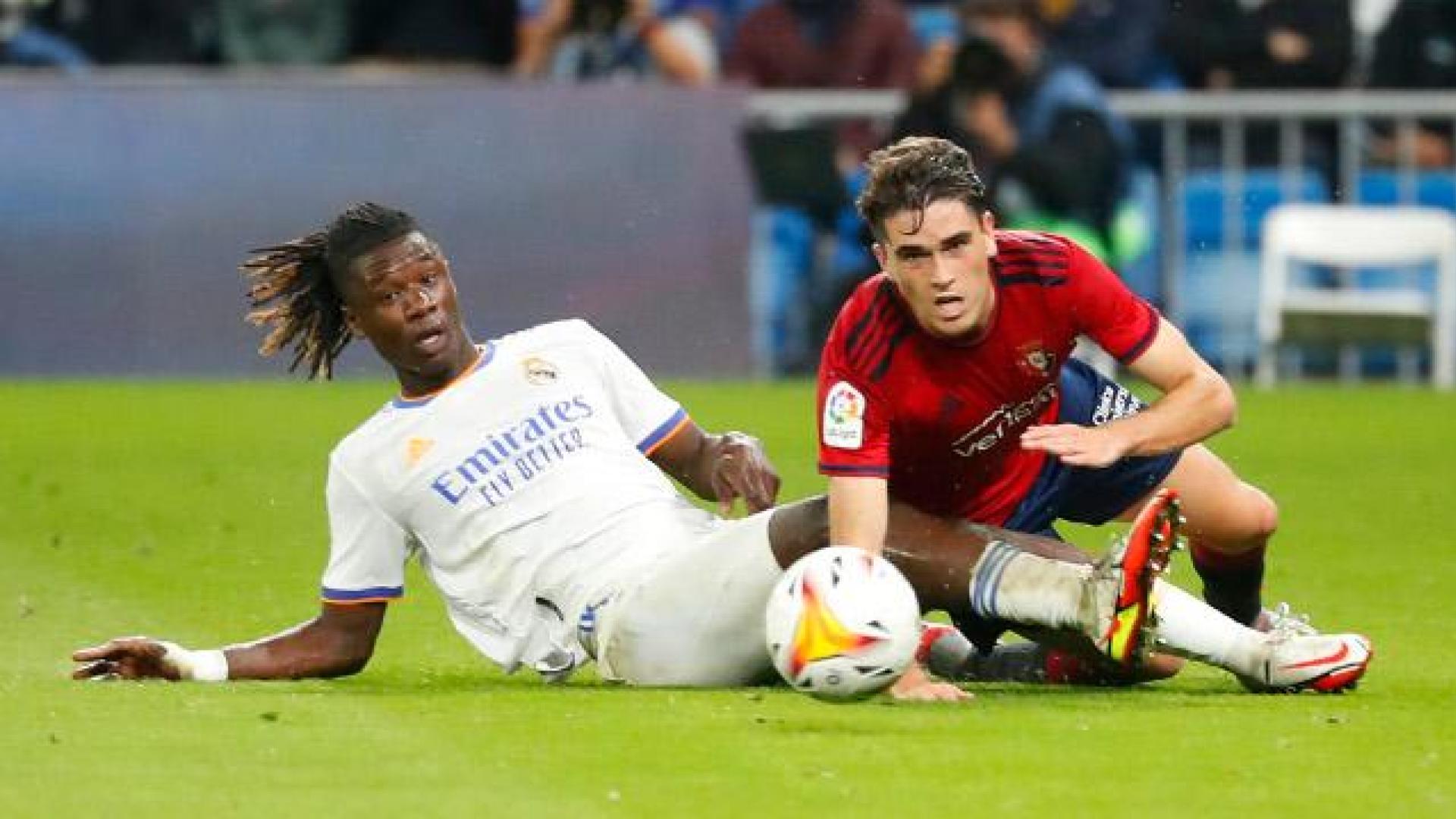 Camavinga y Javi Martínez