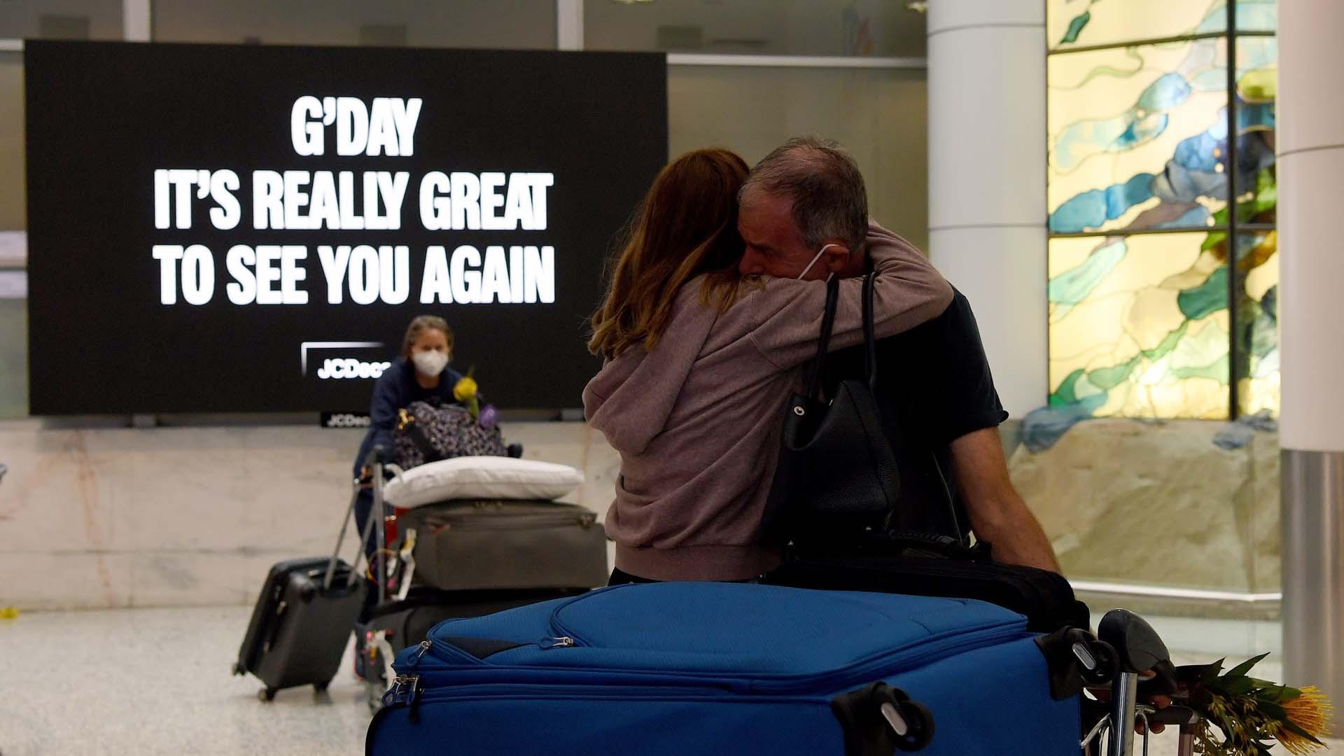 En el aeropuerto de Sídney se han vivido emotivas escenas de reencuentros