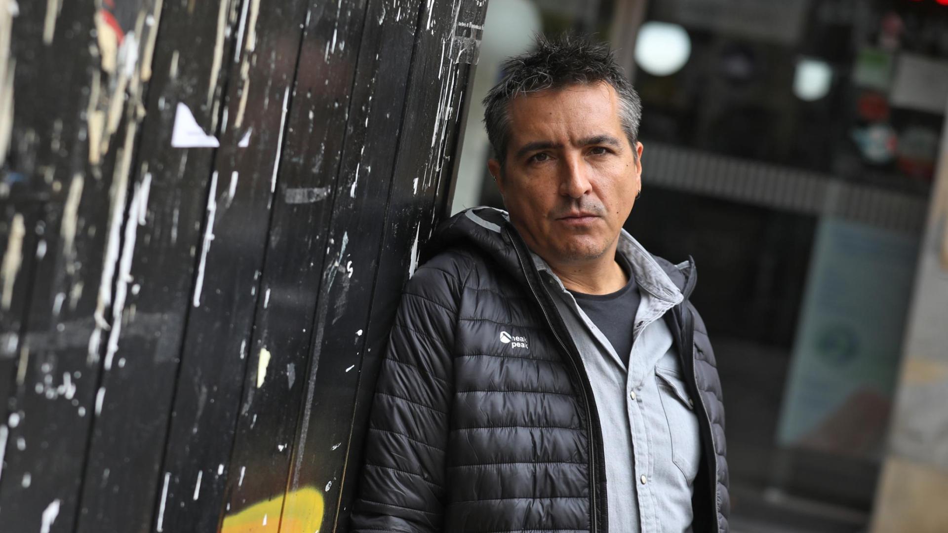 Manu Gómez, ayer en Pamplona, donde presentó su primer largometraje como director, Érase una vez en Euskadi