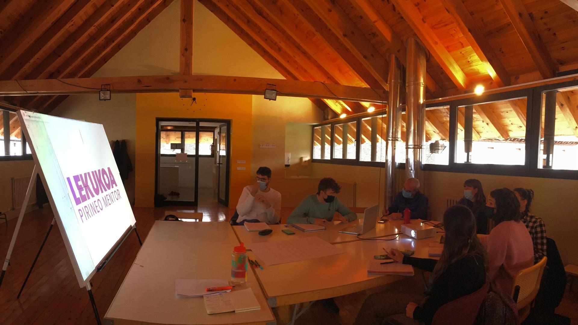 Reunión del grupo de trabajo 'Lekukoa, Pirineo mentor'