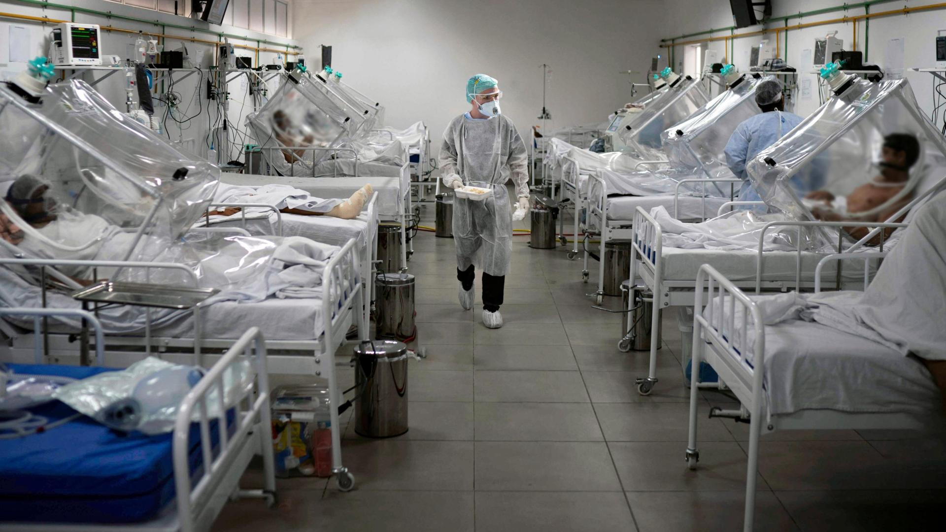 UCI de un hospital de Bérgamo (Italia) en noviembre de 2020