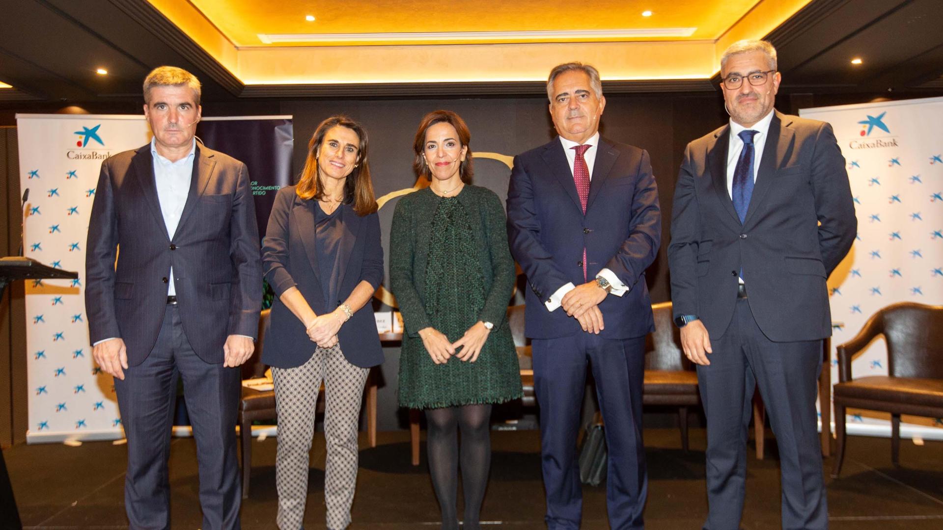 Benito Jiménez (APD), Isabel Moreno (Caixabank), Lourdes Centeno (EY Abogados), Juan Miguel Sucunza (CEN) y Alfonso Sánchez (Caixabank)