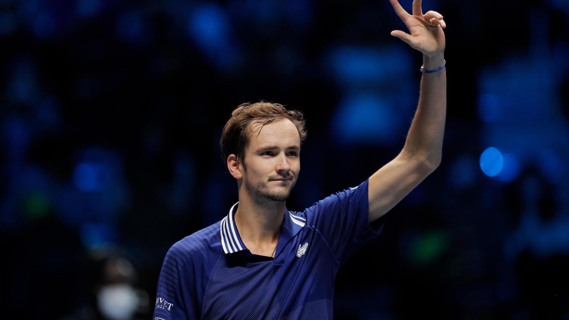 El ruso Daniil Medvdev celebra su victoria en Turín