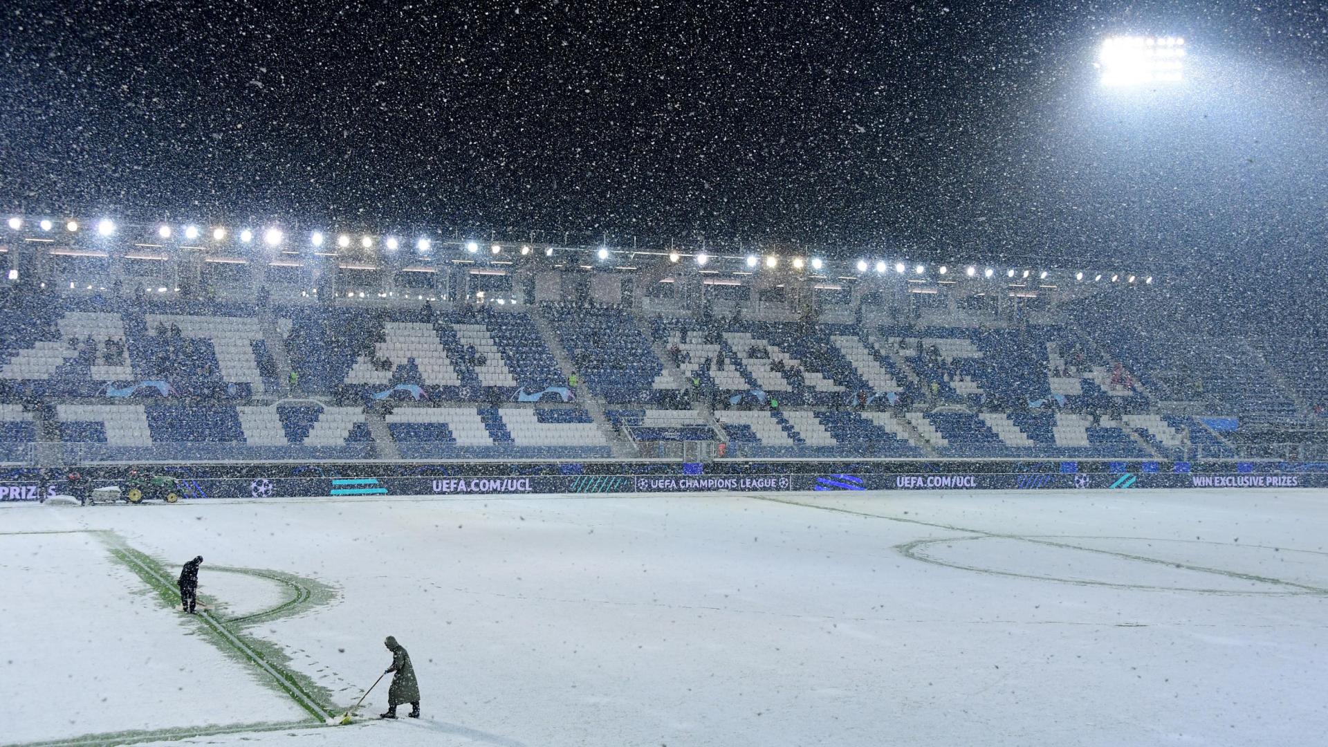 Aspecto que presentaba el Gewiss Stadium de Bérgamo minutos antes del inicio programado para el partido