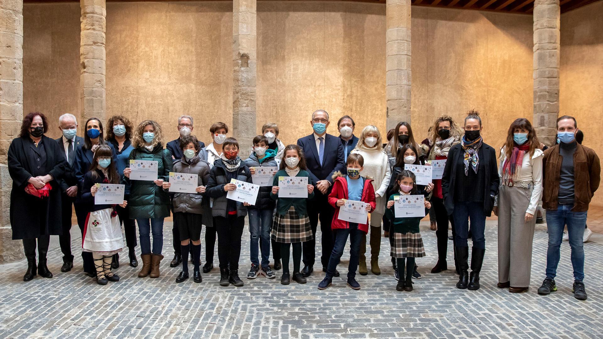 El Ayuntamiento premia a cinco centros escolares por sus proyectos innovadores de aprendizaje-servicio