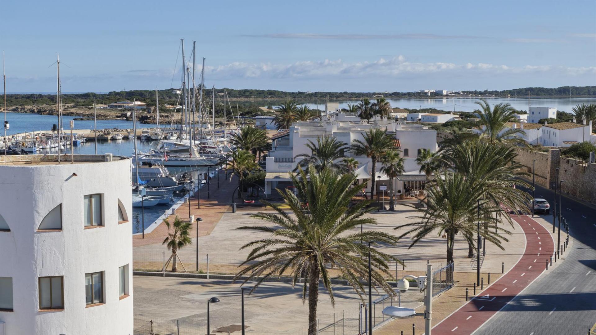 Puerto de la Savina, Formentera