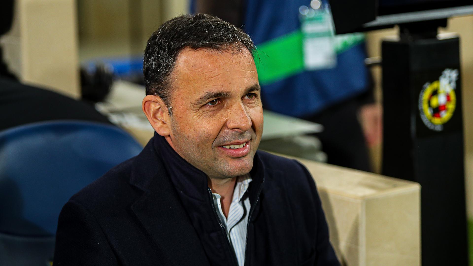 Javier Calleja, antes del choque entre Villarreal y Alavés en el estadio de La Cerámica