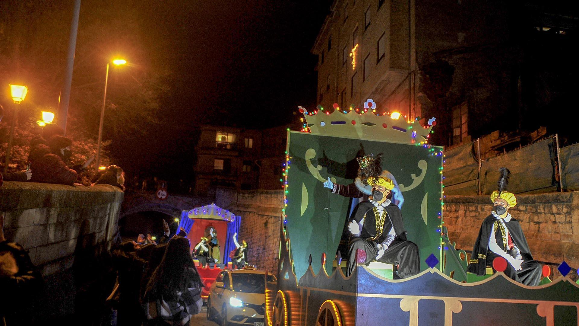 Luz, color, alegría... Tafalla vivió una intensa y emocionante cabalgata este miércoles, 5 de enero