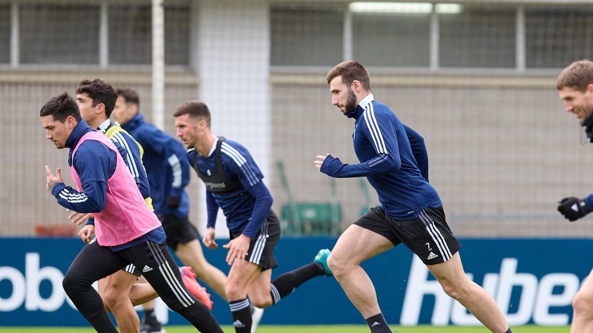 Entrenamiento de Osasuna, este lunes, en Tajonar