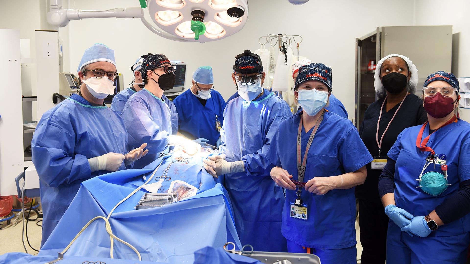 Equipo médico que realizó el trasplante en la Universidad de Maryland Baltimore