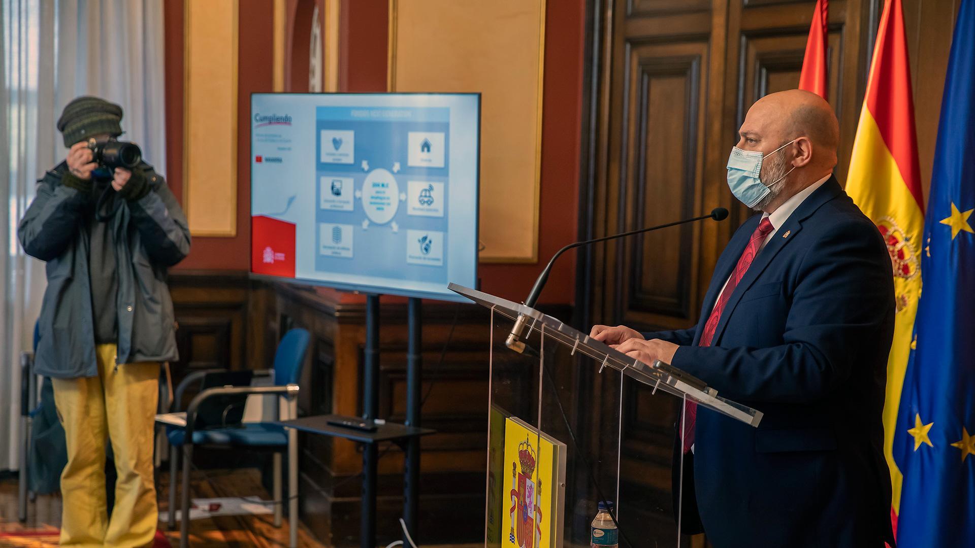 José Luius Arasti, en la rueda de prensa de este jueves