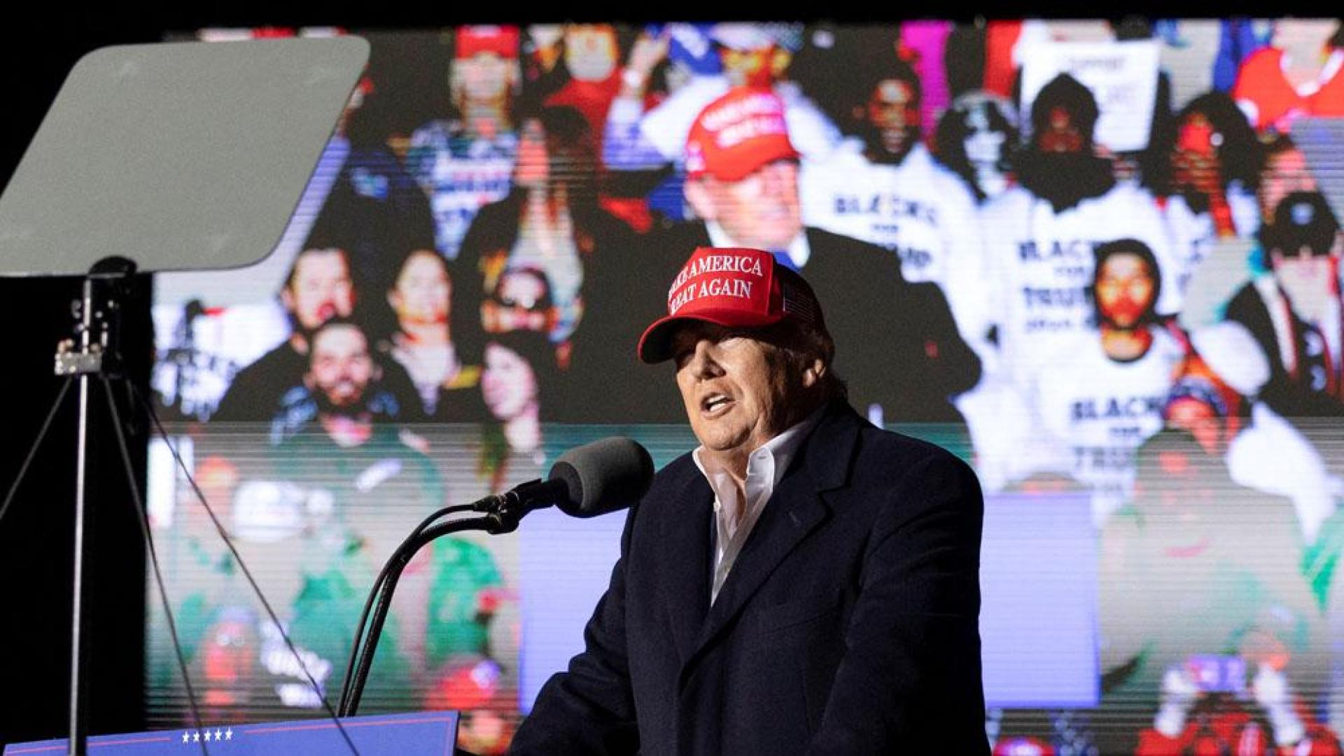 Donald Trump, durante su intervención en Arizona