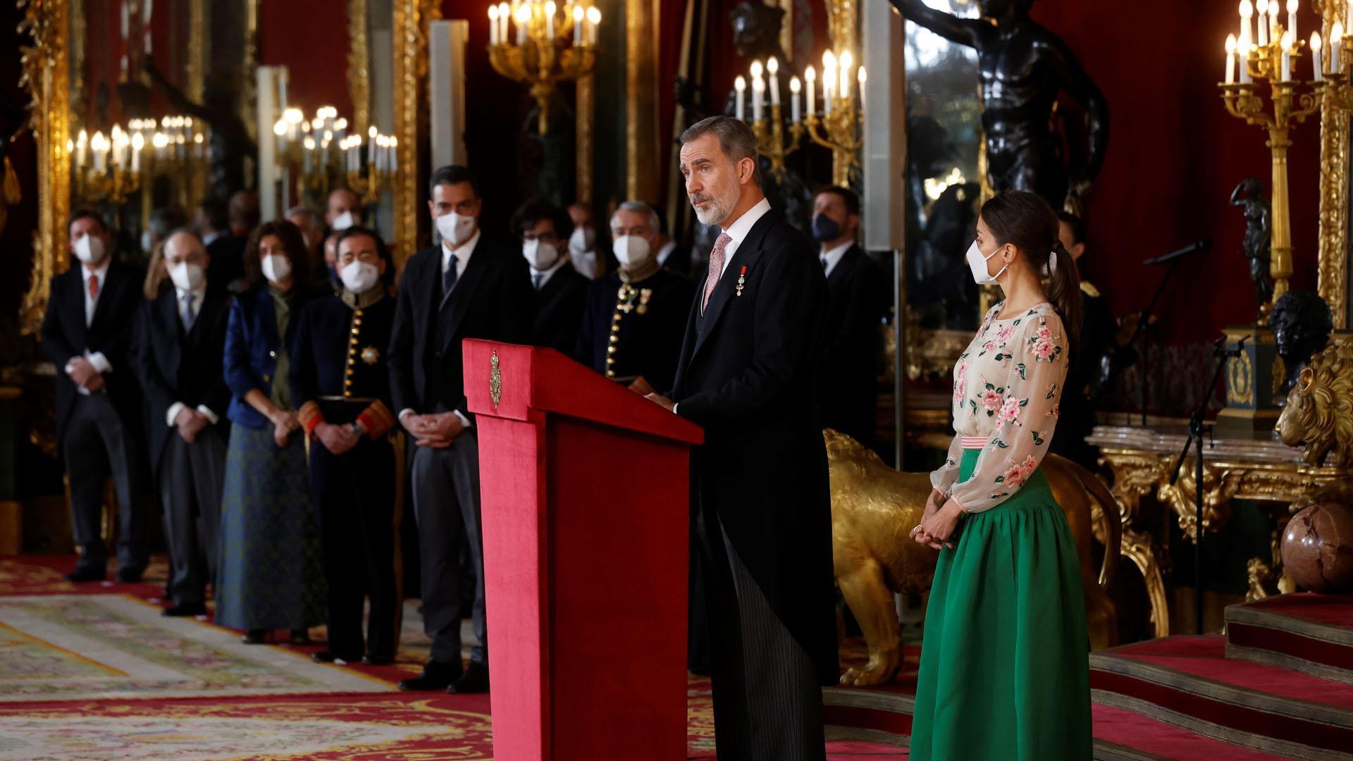 El rey Felipe y la reina Letizia, durante la recepción al cuerpo diplomático
