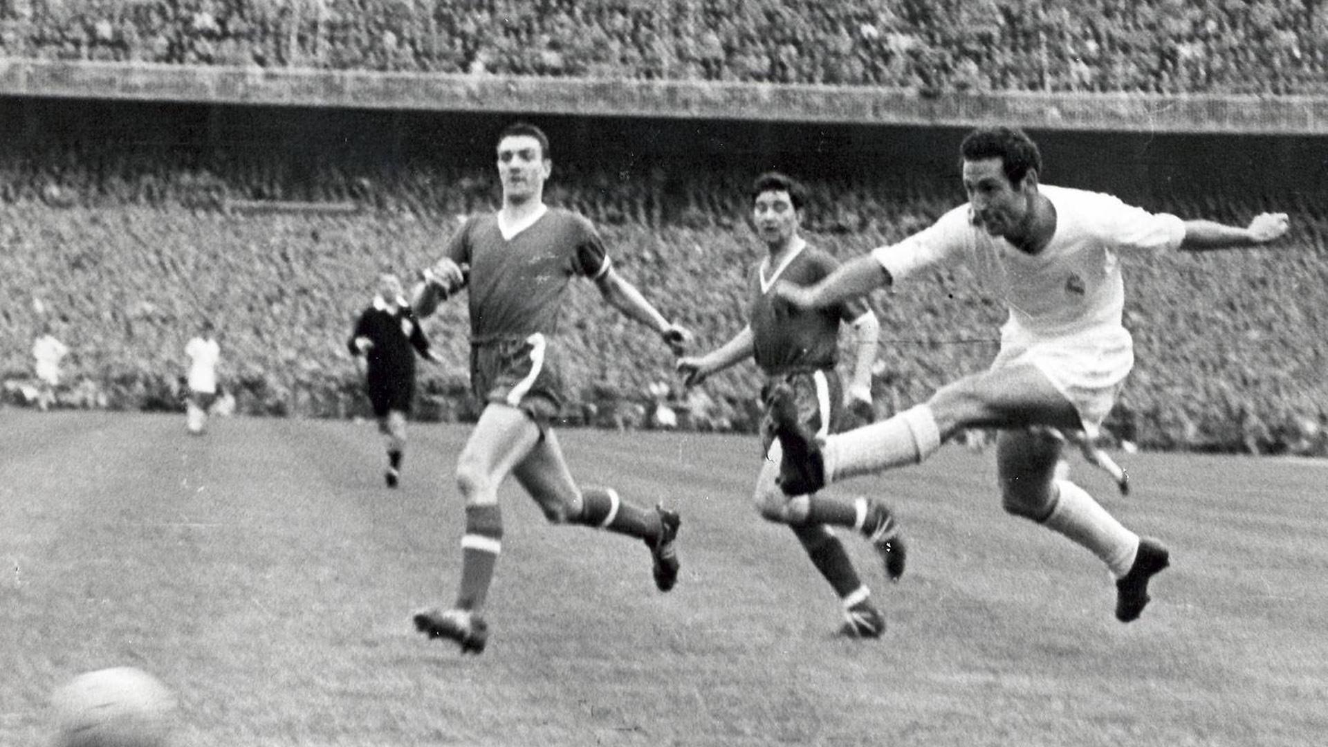 Paco Gento durante su época como futbolista del Real Madrid