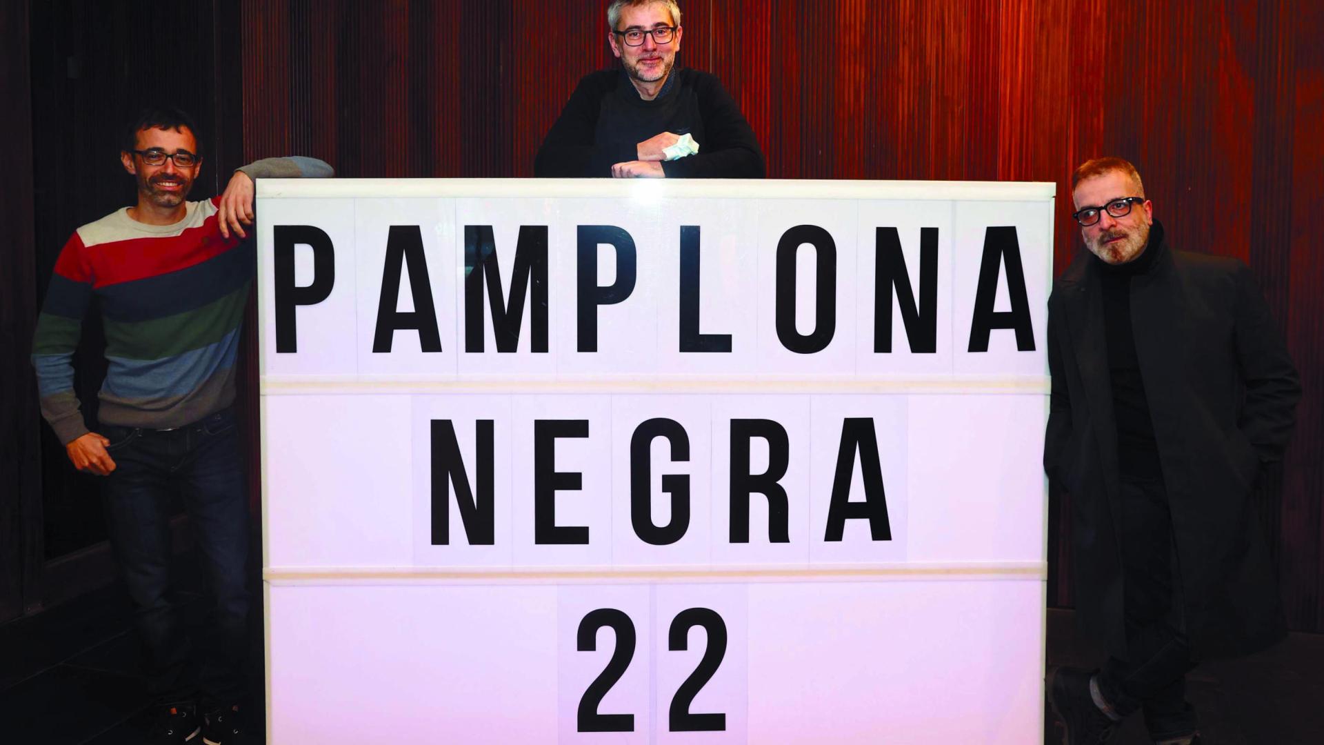 Desde la izquierda, Ibon Martín, Ion Stegmeier y Marcello Fois
