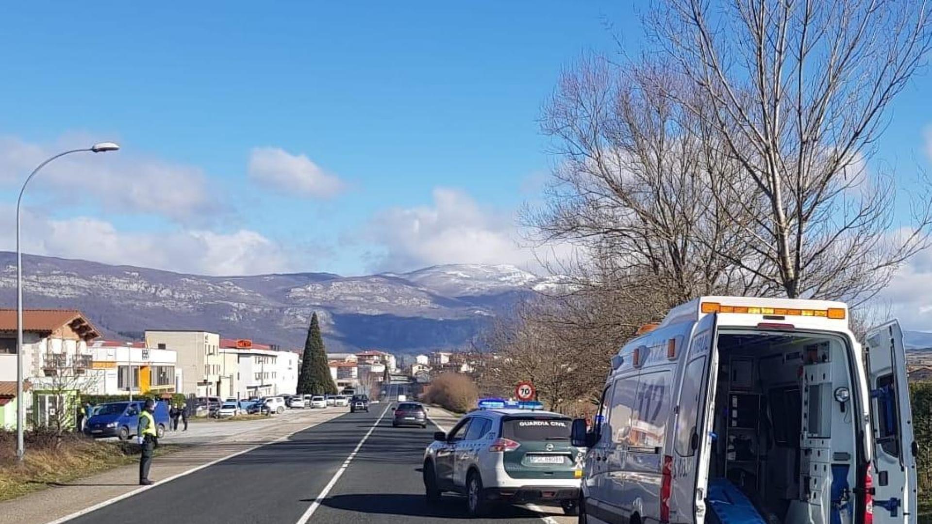 Los agentes cortaron parcialmente un carril y atendieron al varón