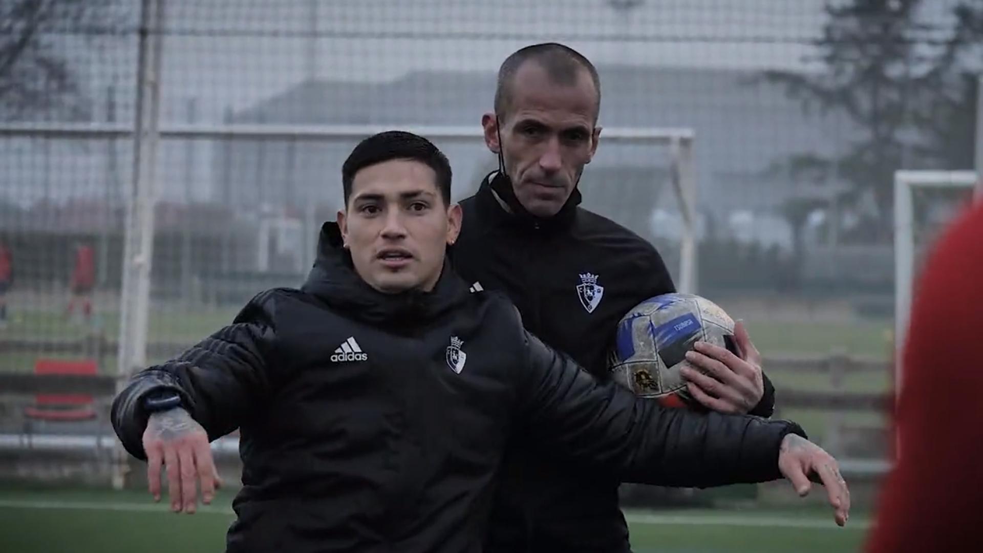 Chimy Ávila y Patxi Puñal, en el entrenamiento con jugadores de la cantera