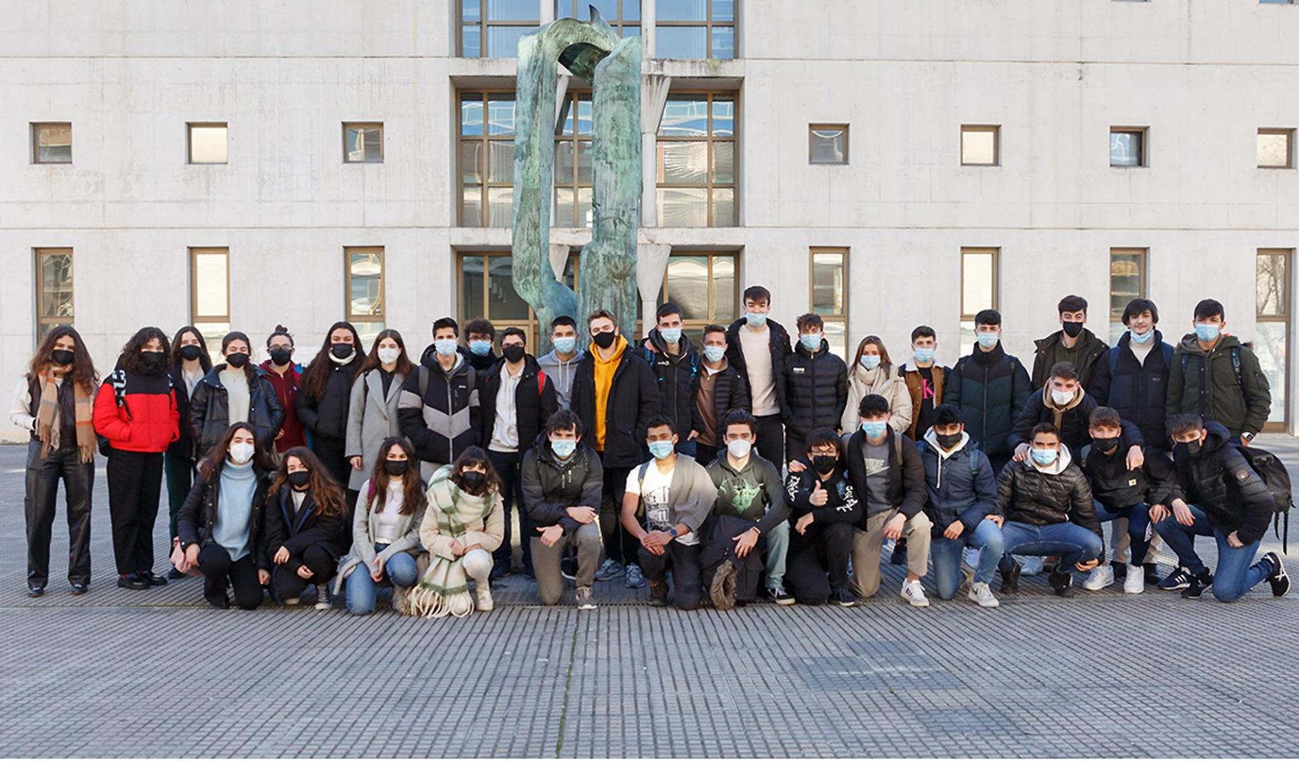 Estudiantes del Colegio Santa Teresa