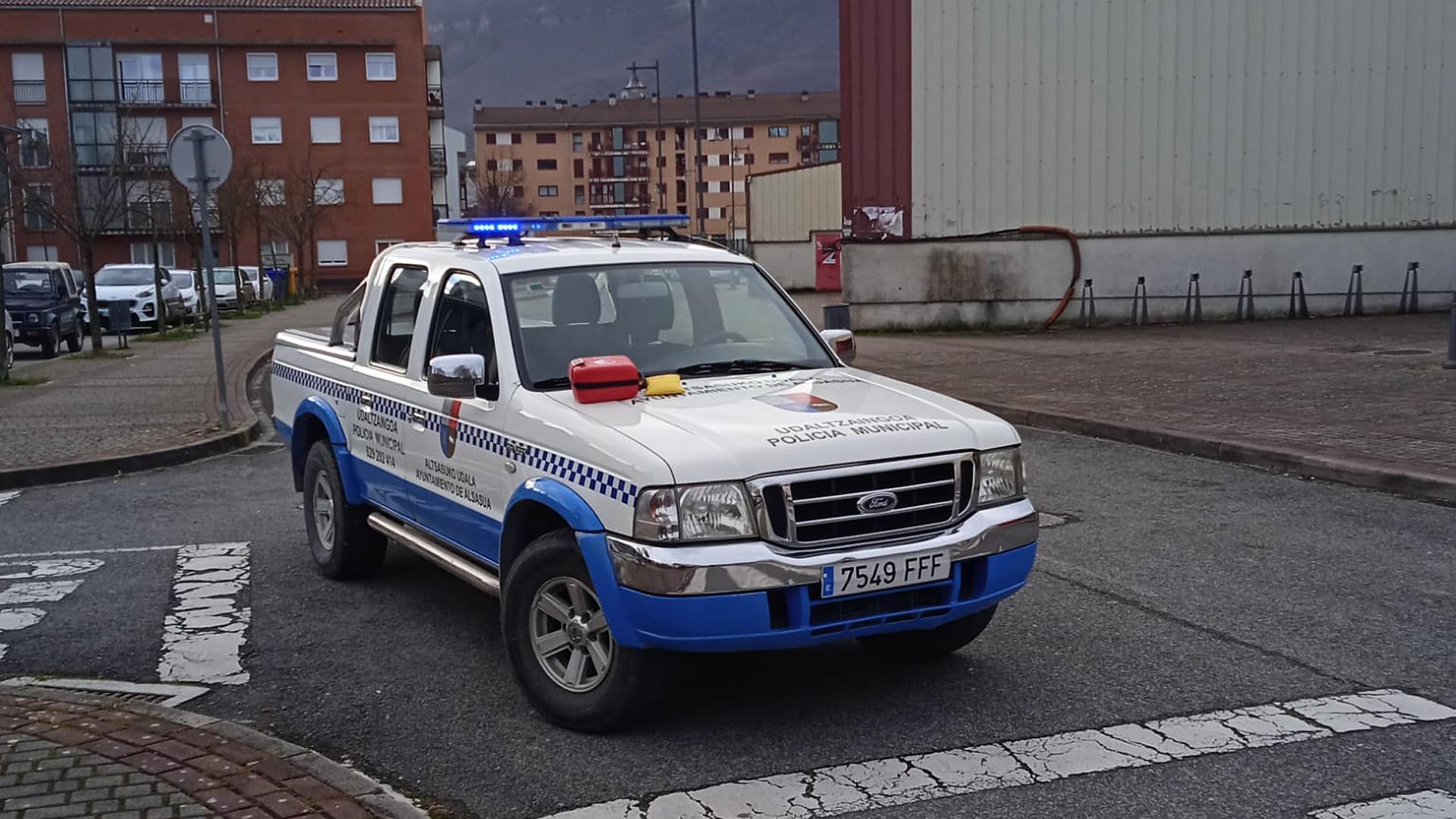Imagen del vehículo de la Policía Local de Alsasua