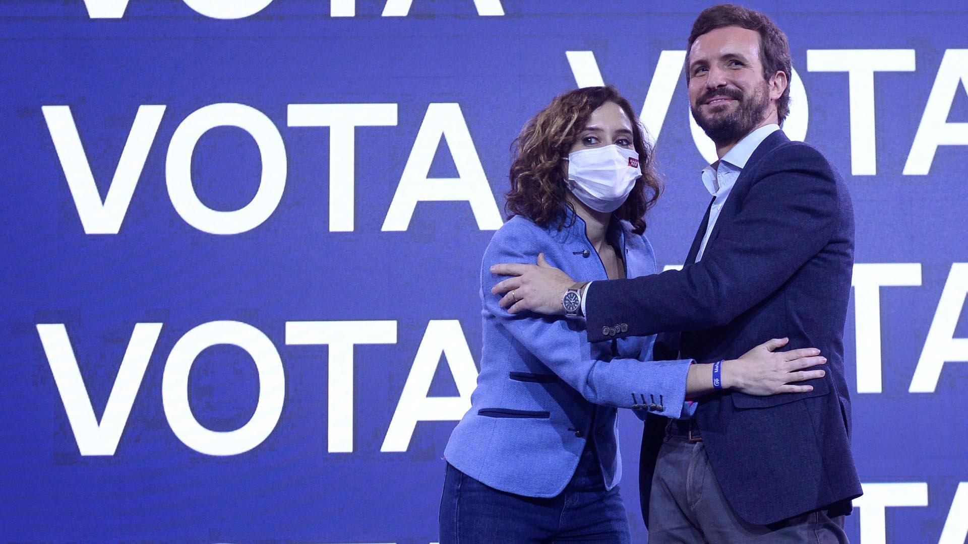 Pablo Casado e Isabel Díaz Ayuso, el pasado día 11 en el acto de cierre de campaña de las elecciones de Castilla y León