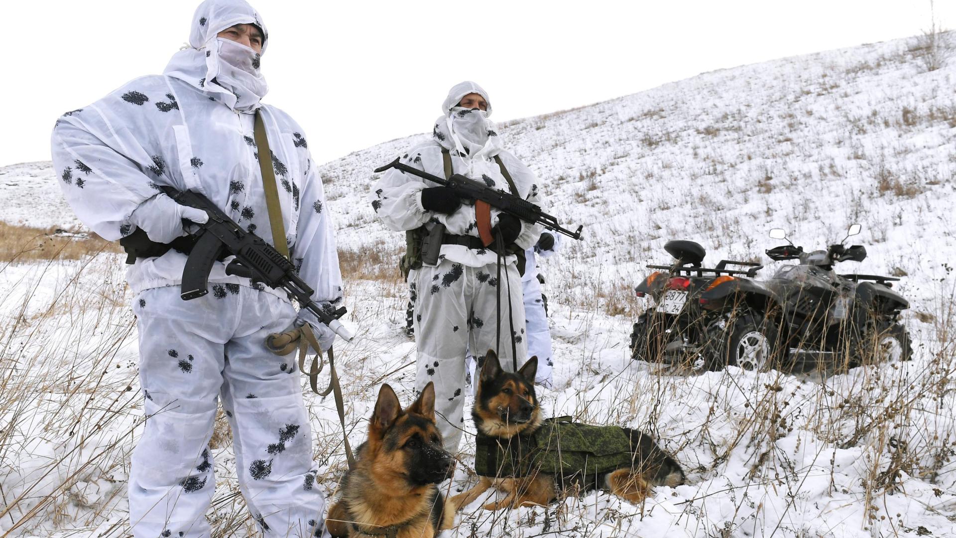 Militares rusos