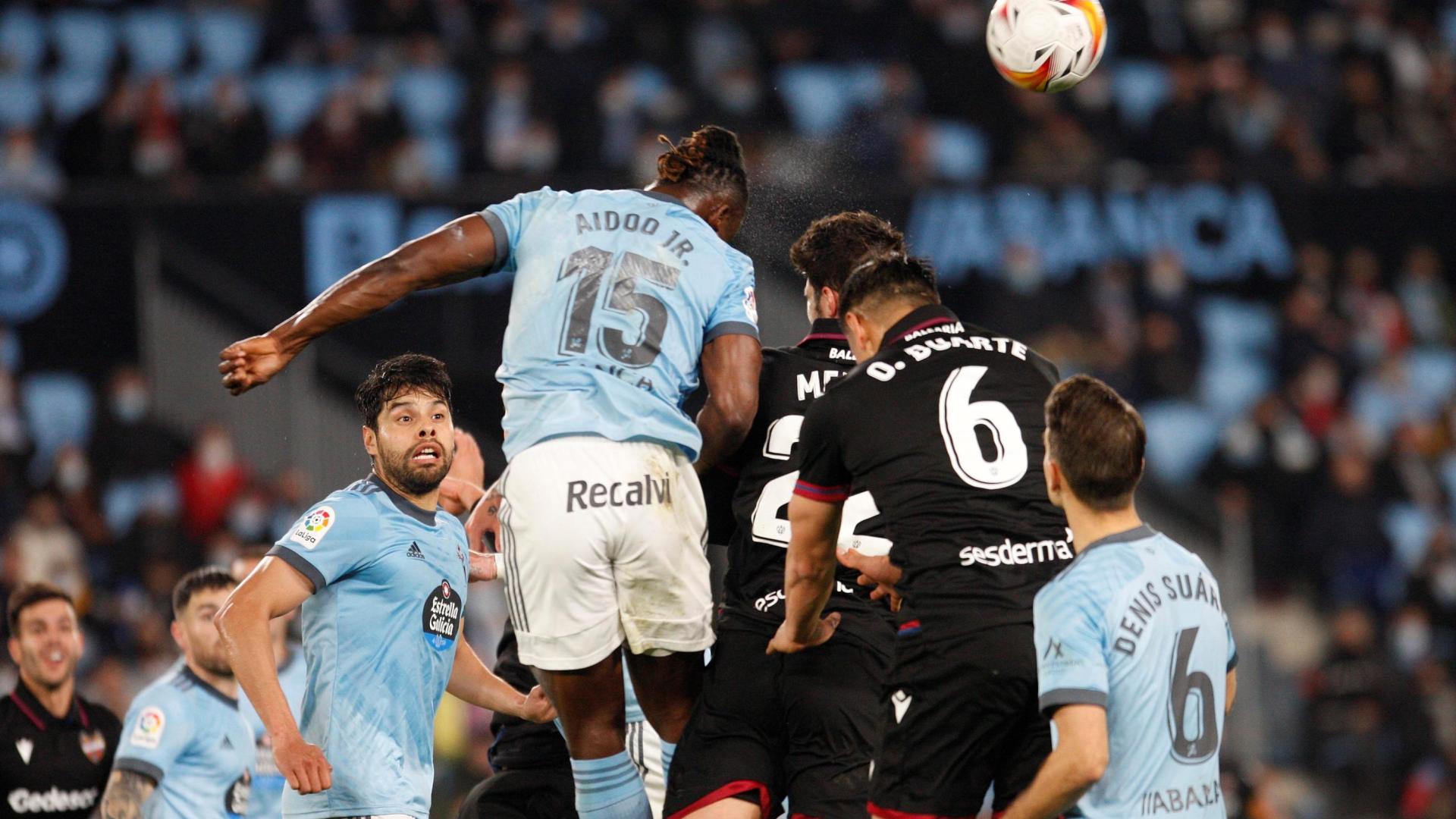 Duelo entre Celta y Levante