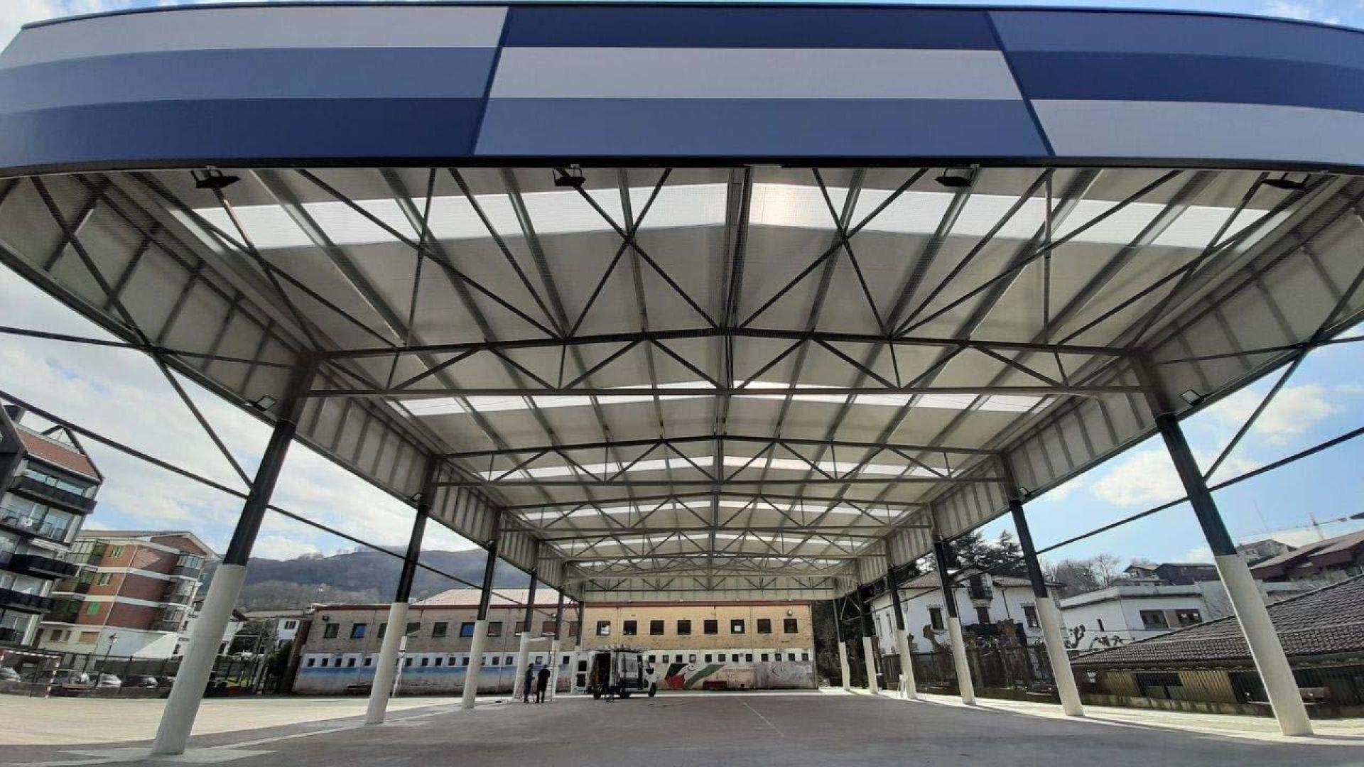 Cubierta del IES Toki Ona de Bera