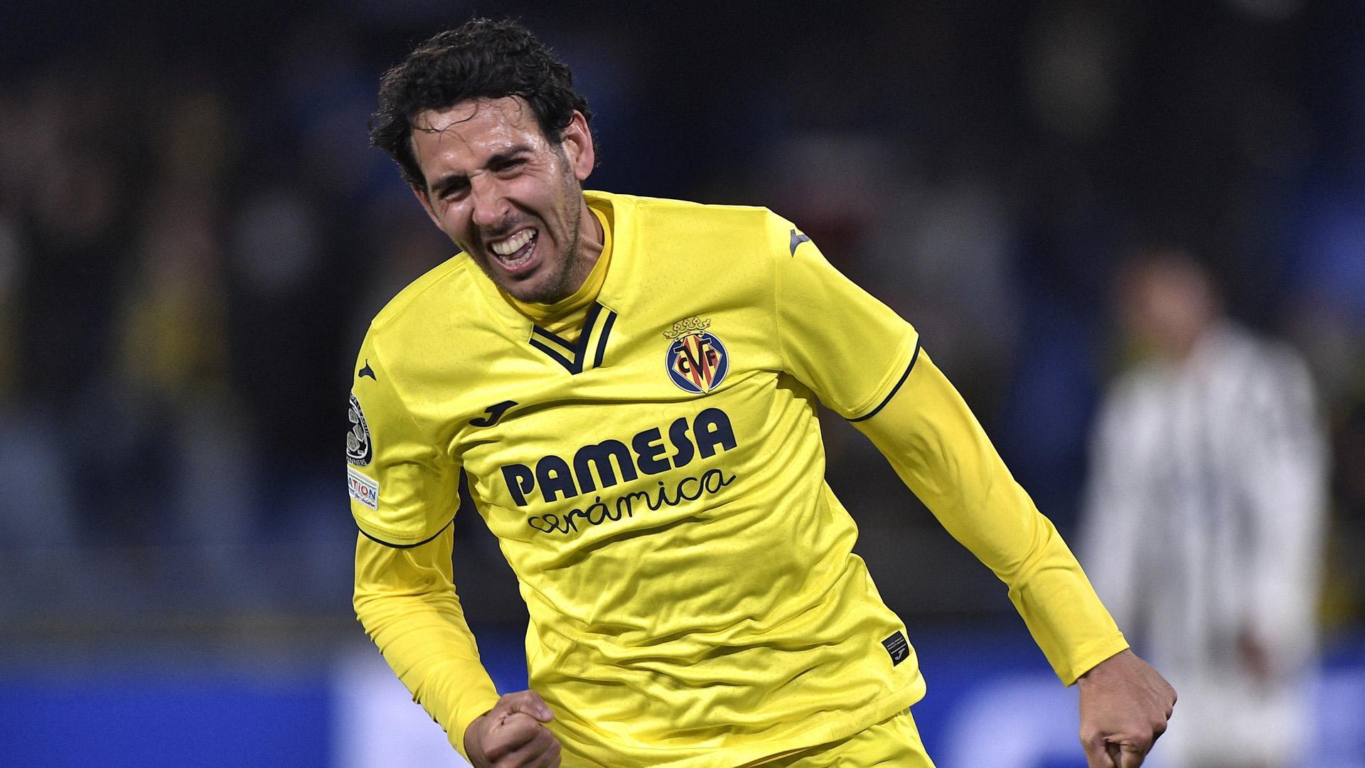 Soccer Football - Champions League - Round of 16 First Leg - Villarreal v Juventus - Dani Parejo celebra el gol del Villarreal