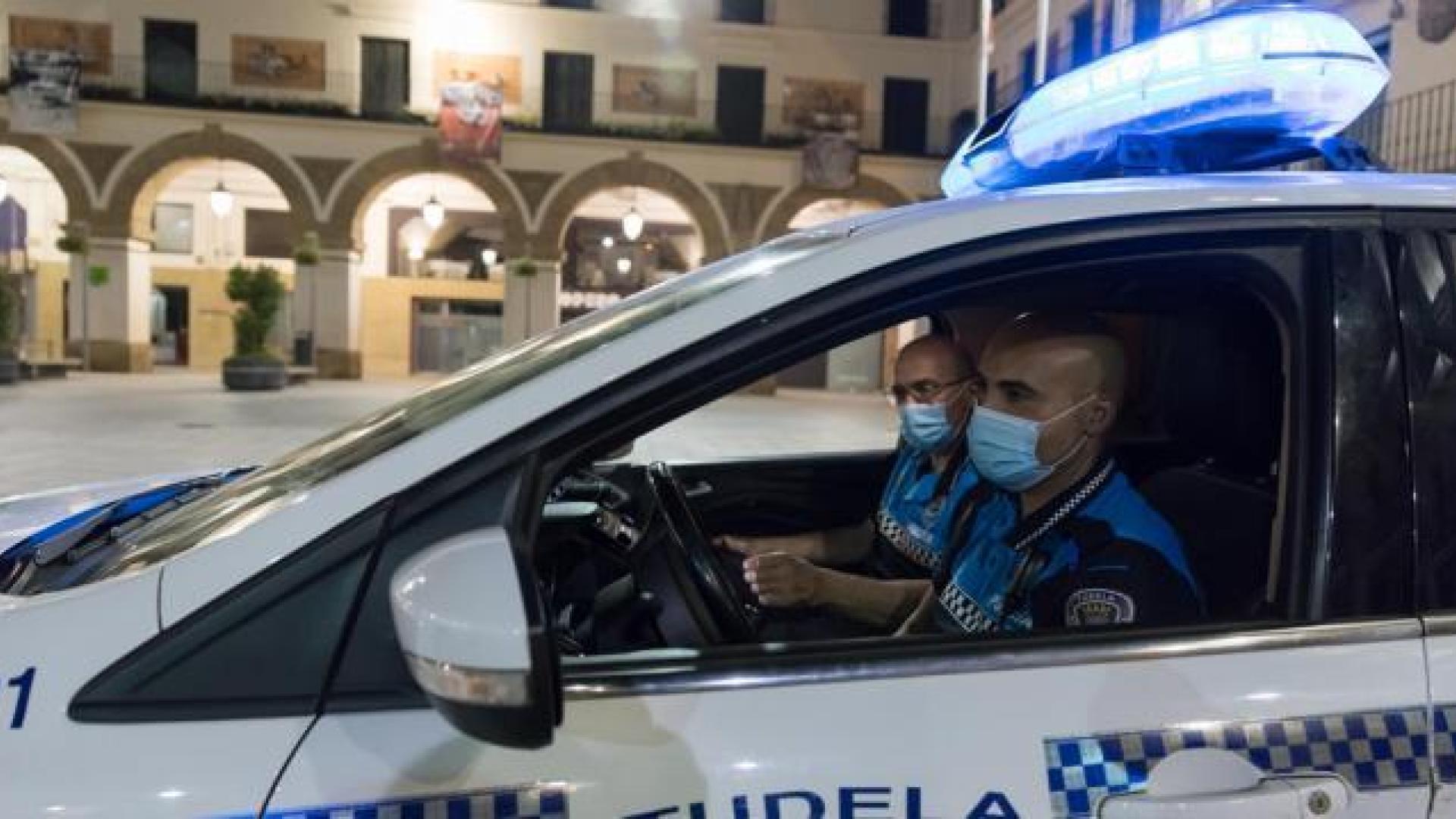 Imagen de archivo de policías locales de Tudela