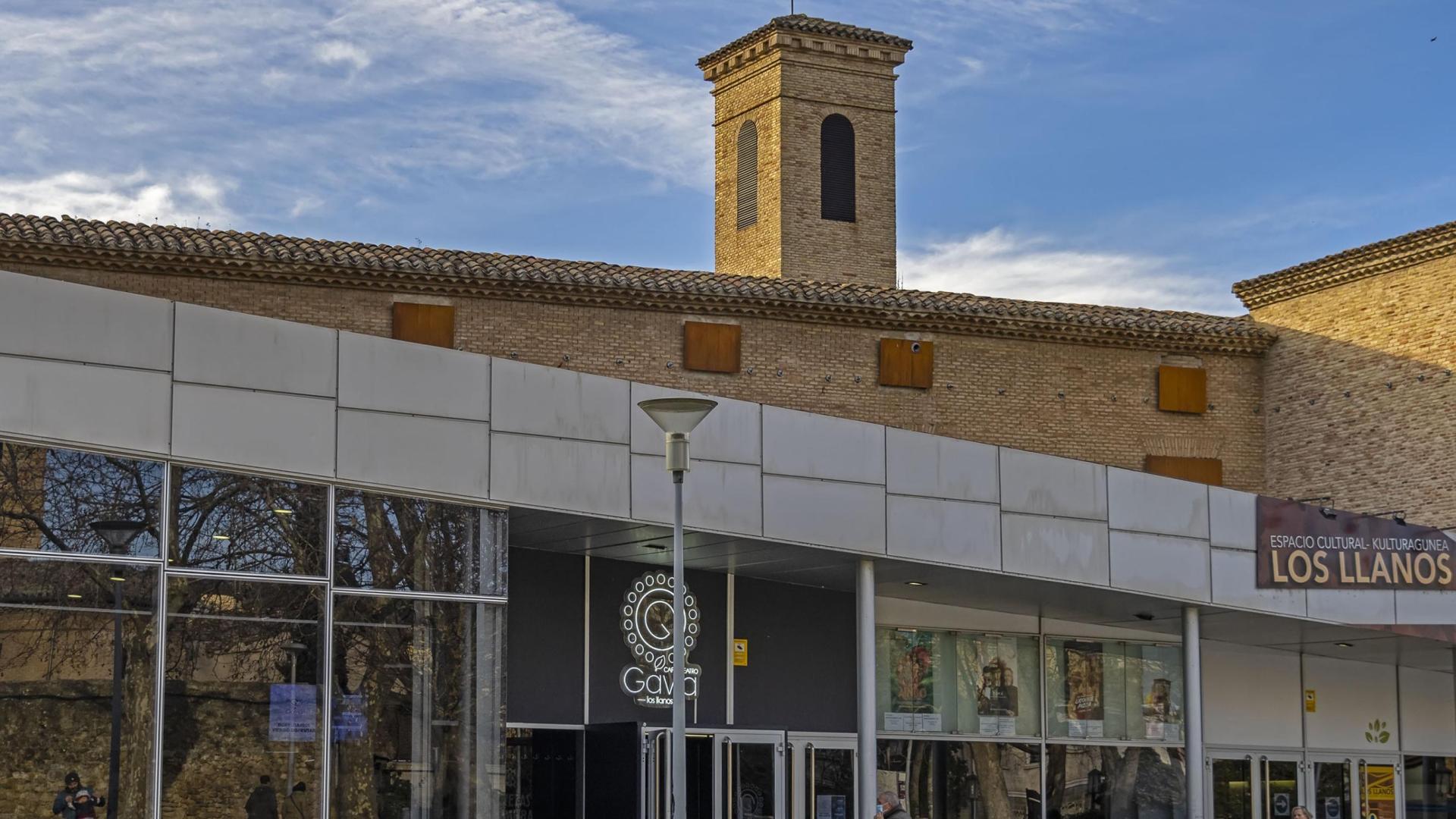 El espacio cultural Los Llanos de Estella, antiguo San Benito y sede del bar-cafetería y de los cines
