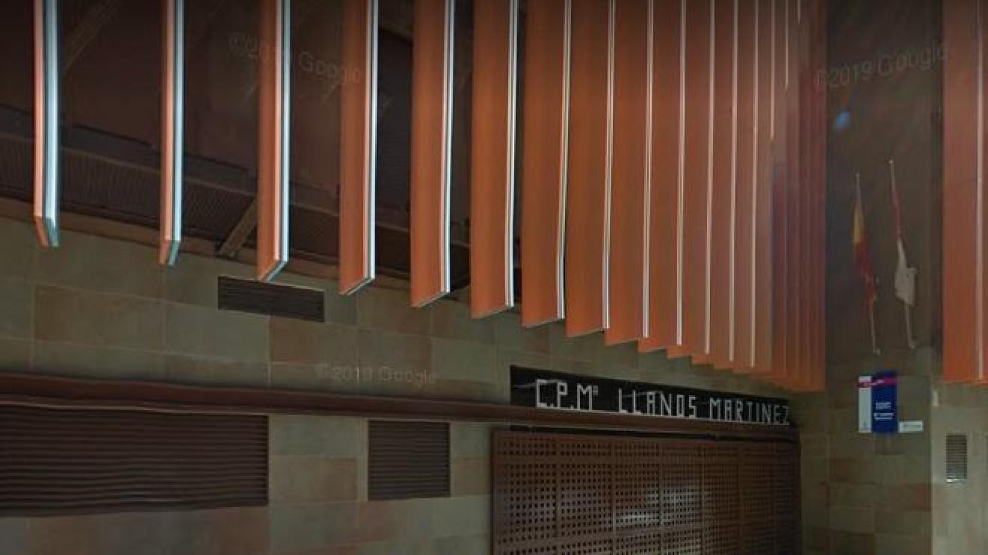 Exterior del colegio 'María de los Llanos Martínez' de Albacete