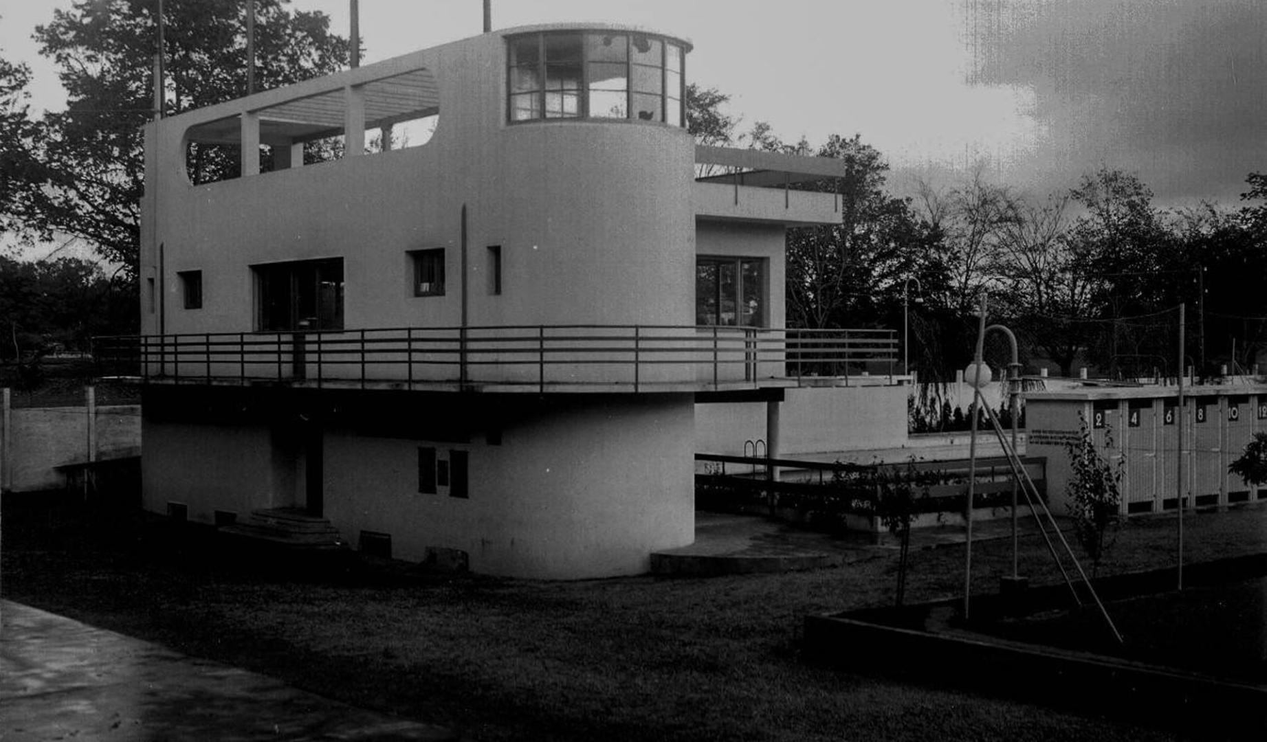 Aspecto exterior del edificio social del club