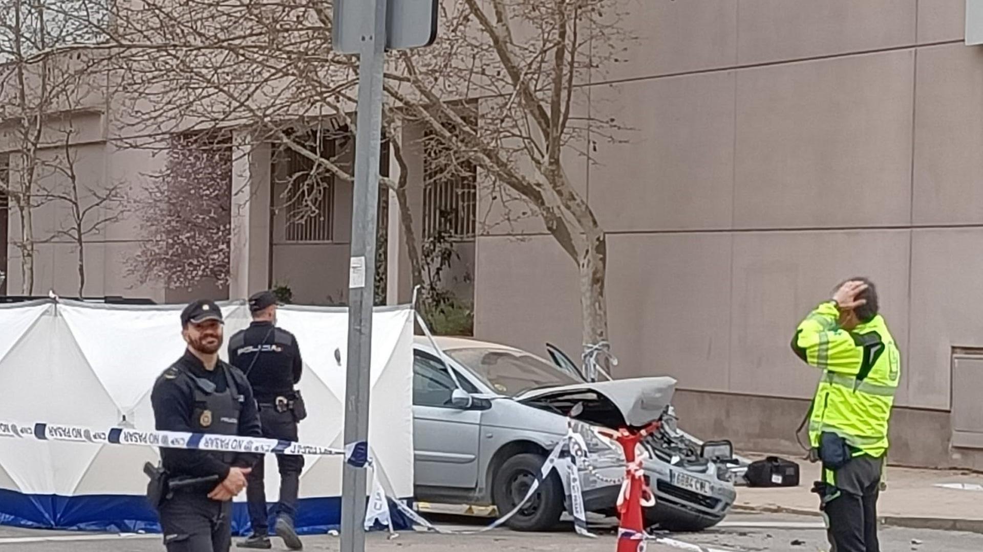El ocupante de un coche ha disparado contra el de otro esta tarde en la plaza de Alsacia de Madrid
