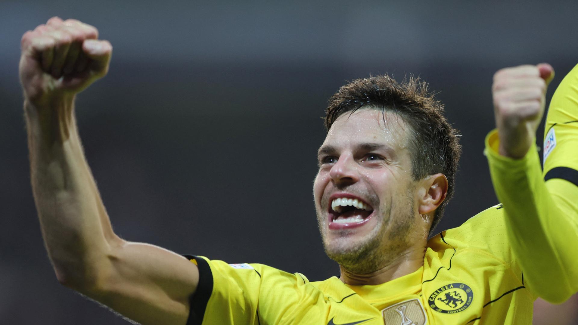 César Azpilicueta celebra el segundo gol del Chelsea