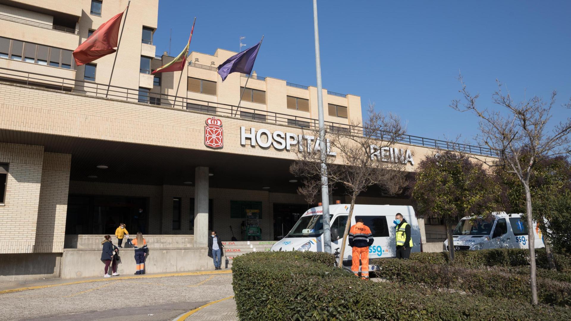 A: BLANCA ALDANONDO
F: 24/11/2020
P:
L: TUDELA
T: ENTRADA DEL HOSPITAL RIENA SOFIA