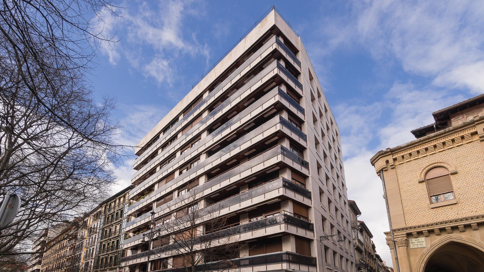 Estupendo piso a la venta en el Paseo de Sarasate