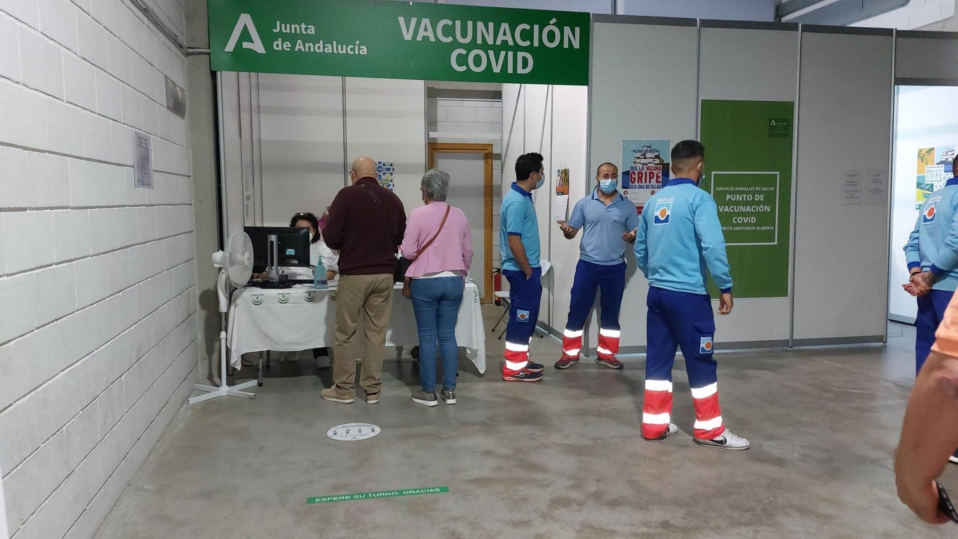 Punto de vacunación contra el covid-19 en Almería