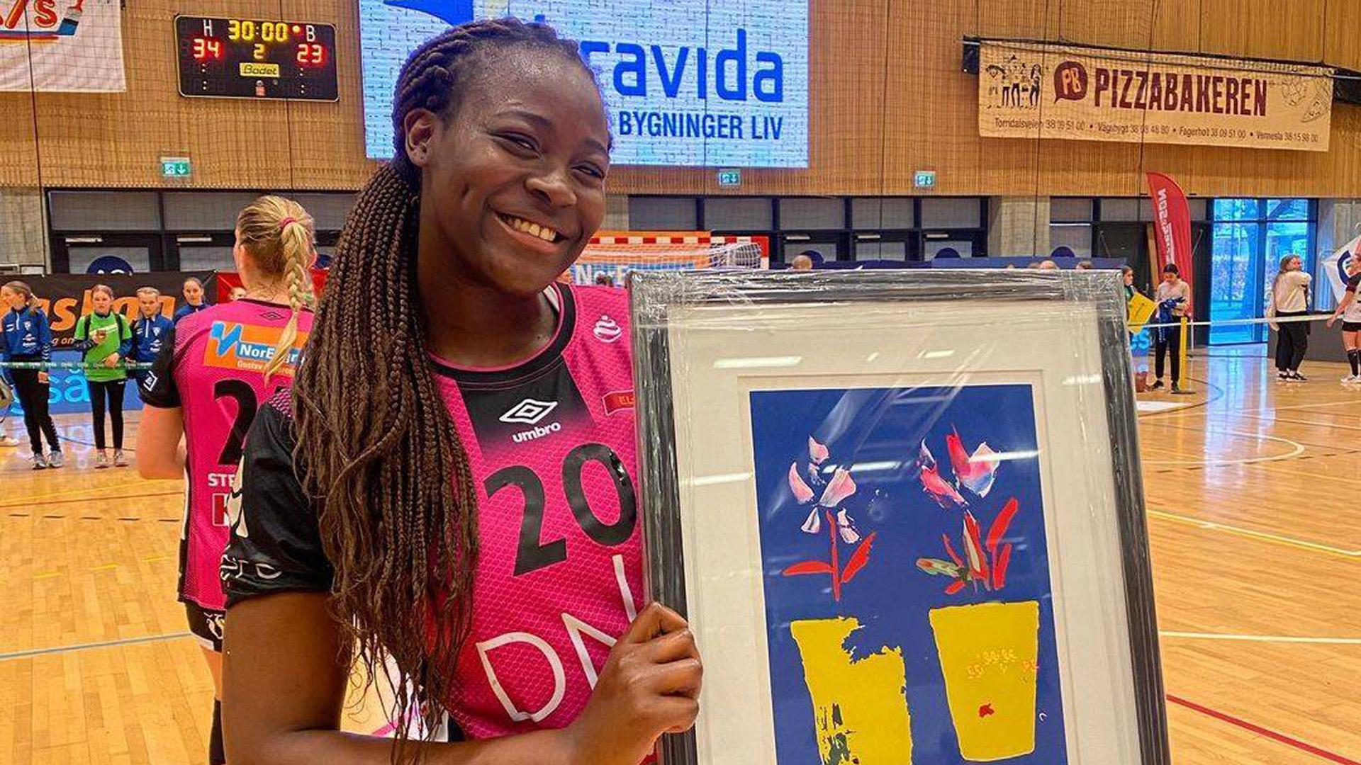 Lysa Tchaptchet,  mejor jugadora del duelo de los playoffs en el que el Vipers ganó el título de liga al Fredrikstad (34-23)