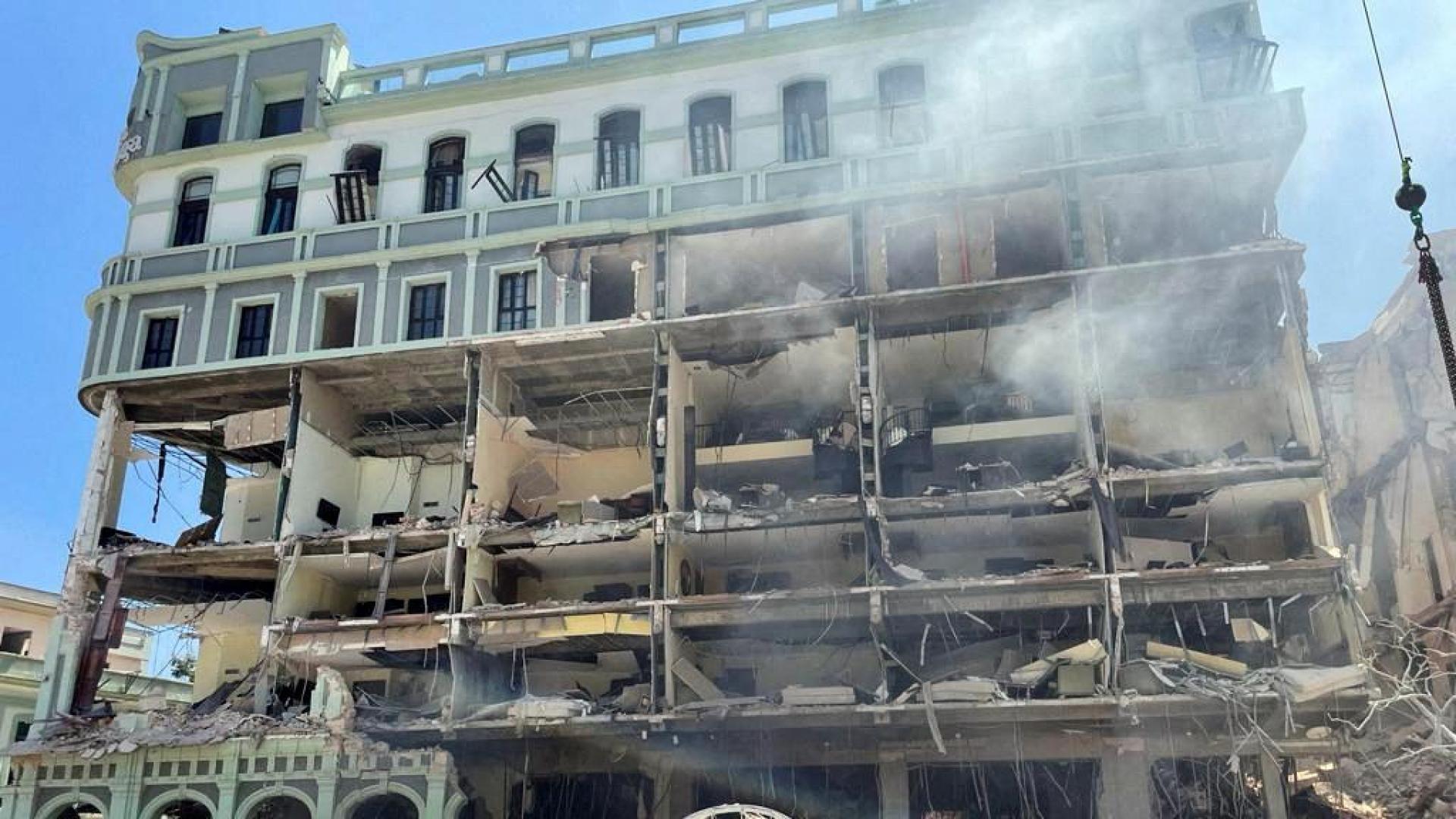 Aspecto del hotel Saratoga tras la fuerte explosión